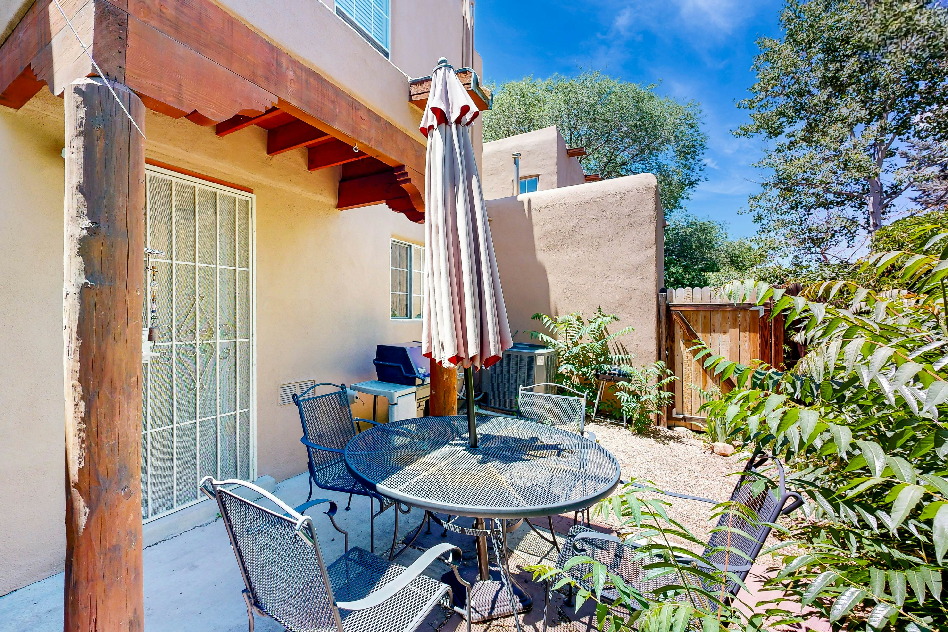 Closson Charmer Apt 2