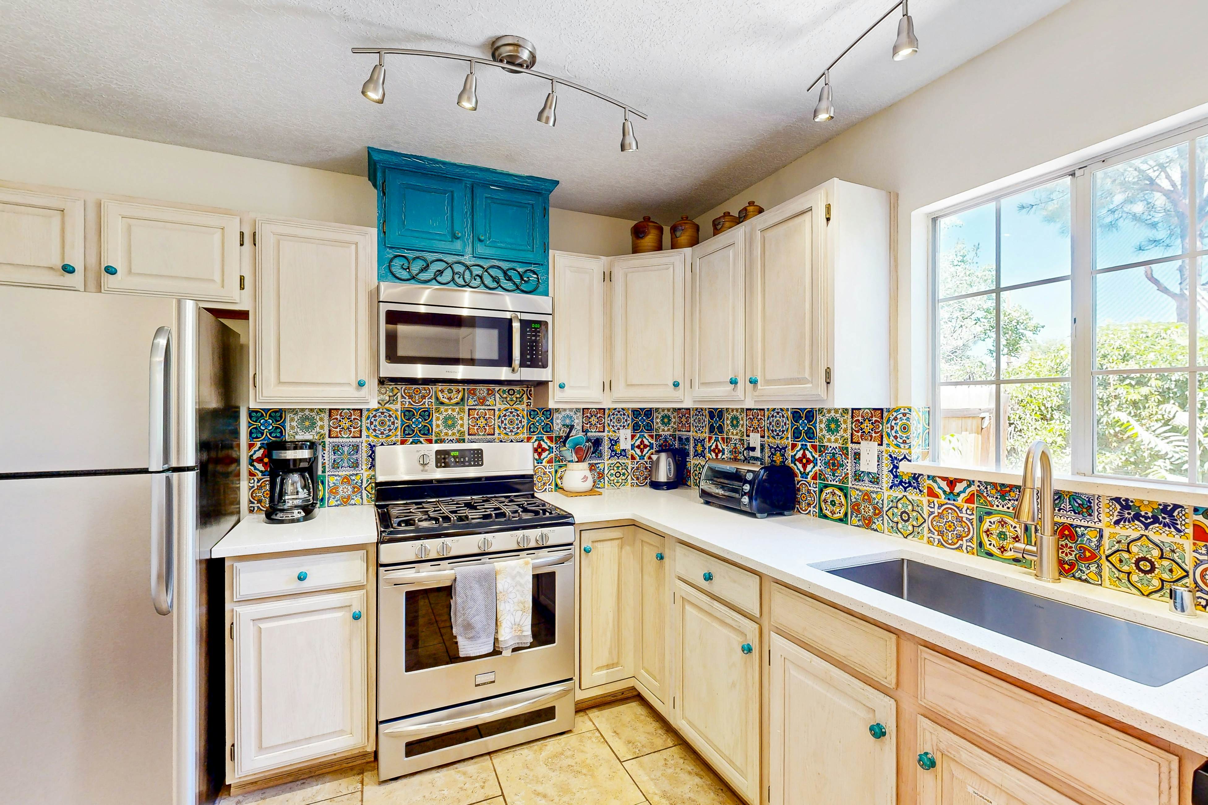 Closson Charmer Apt 2