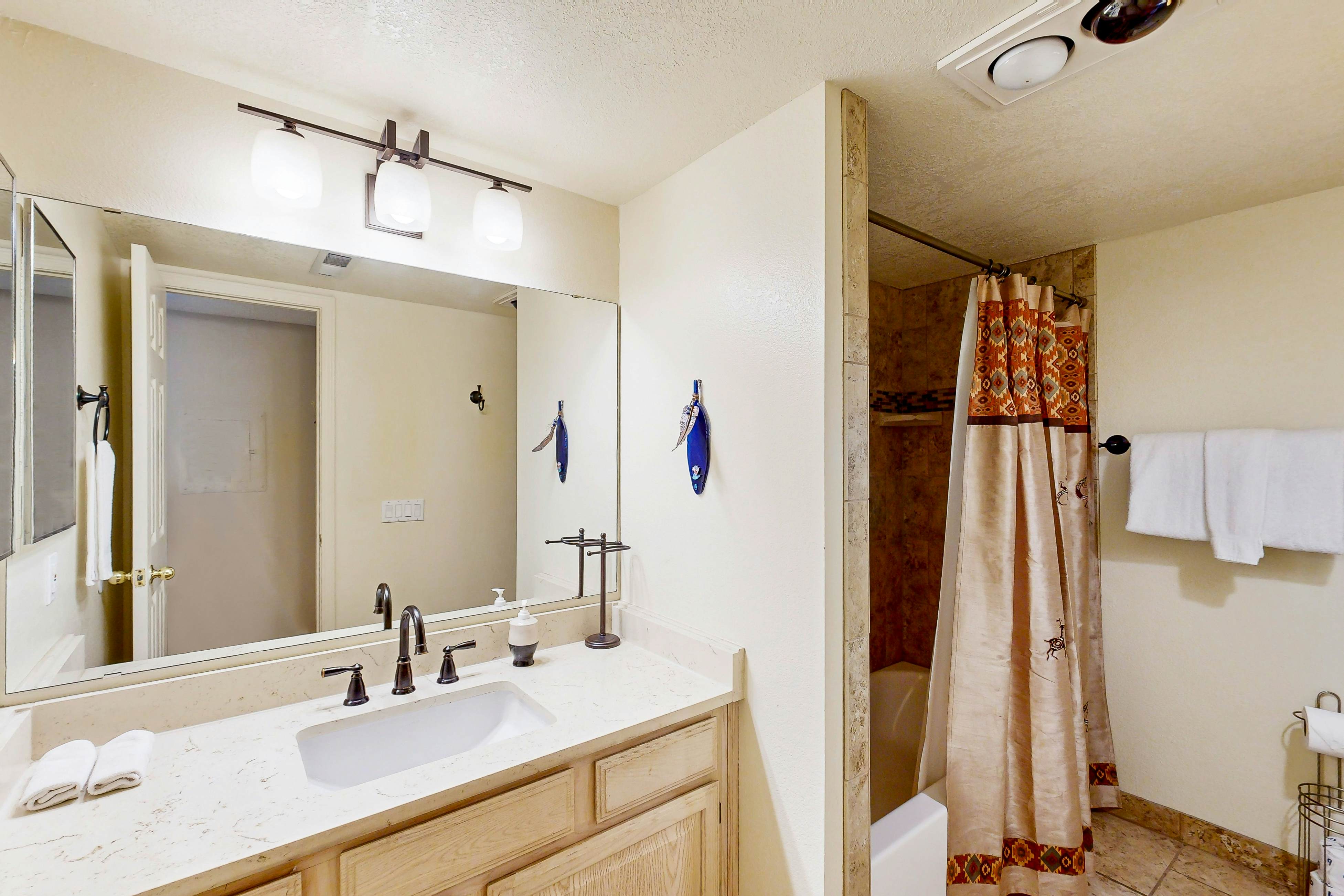 Closson Charmer Apt 2