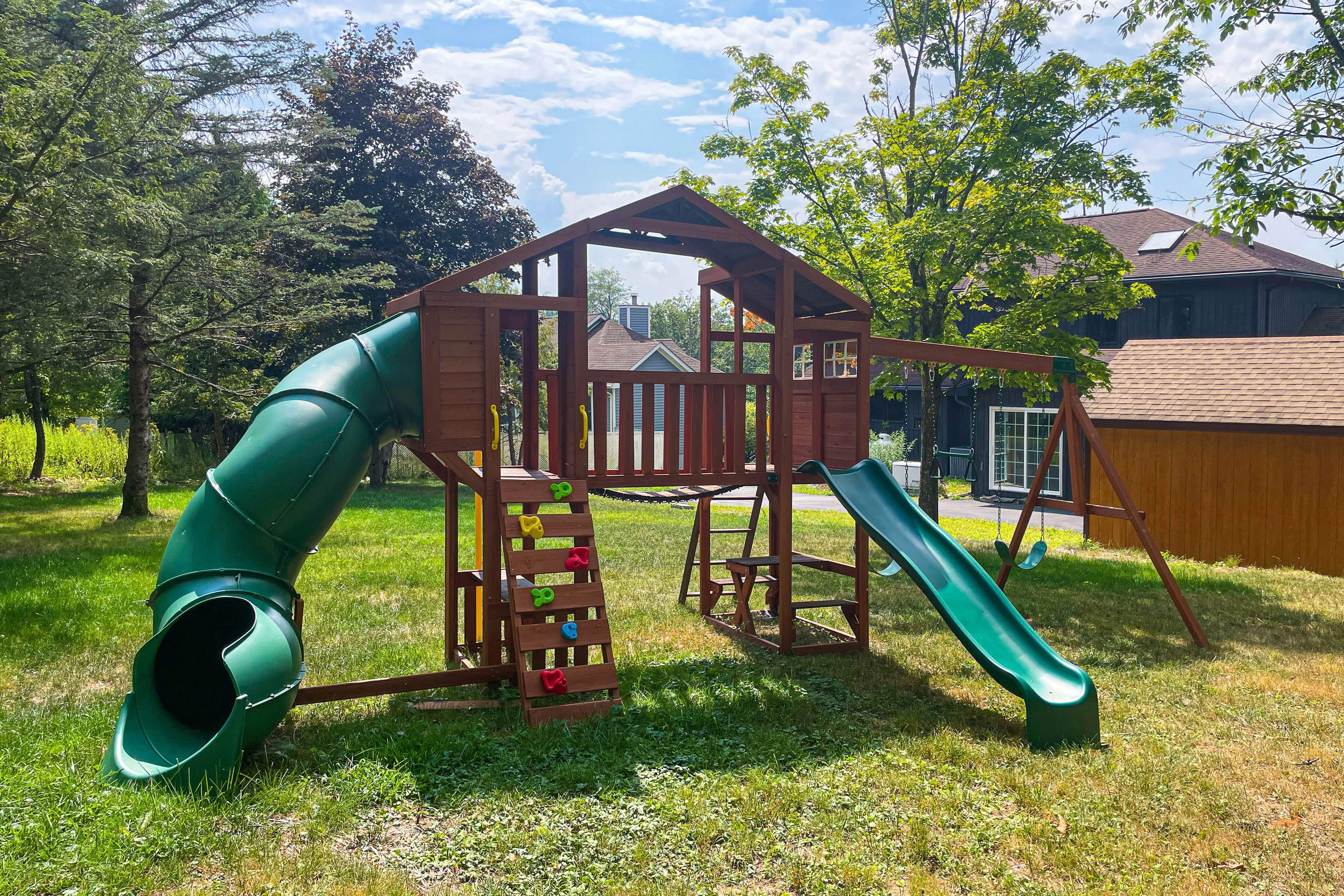 Blue Mountain Escape