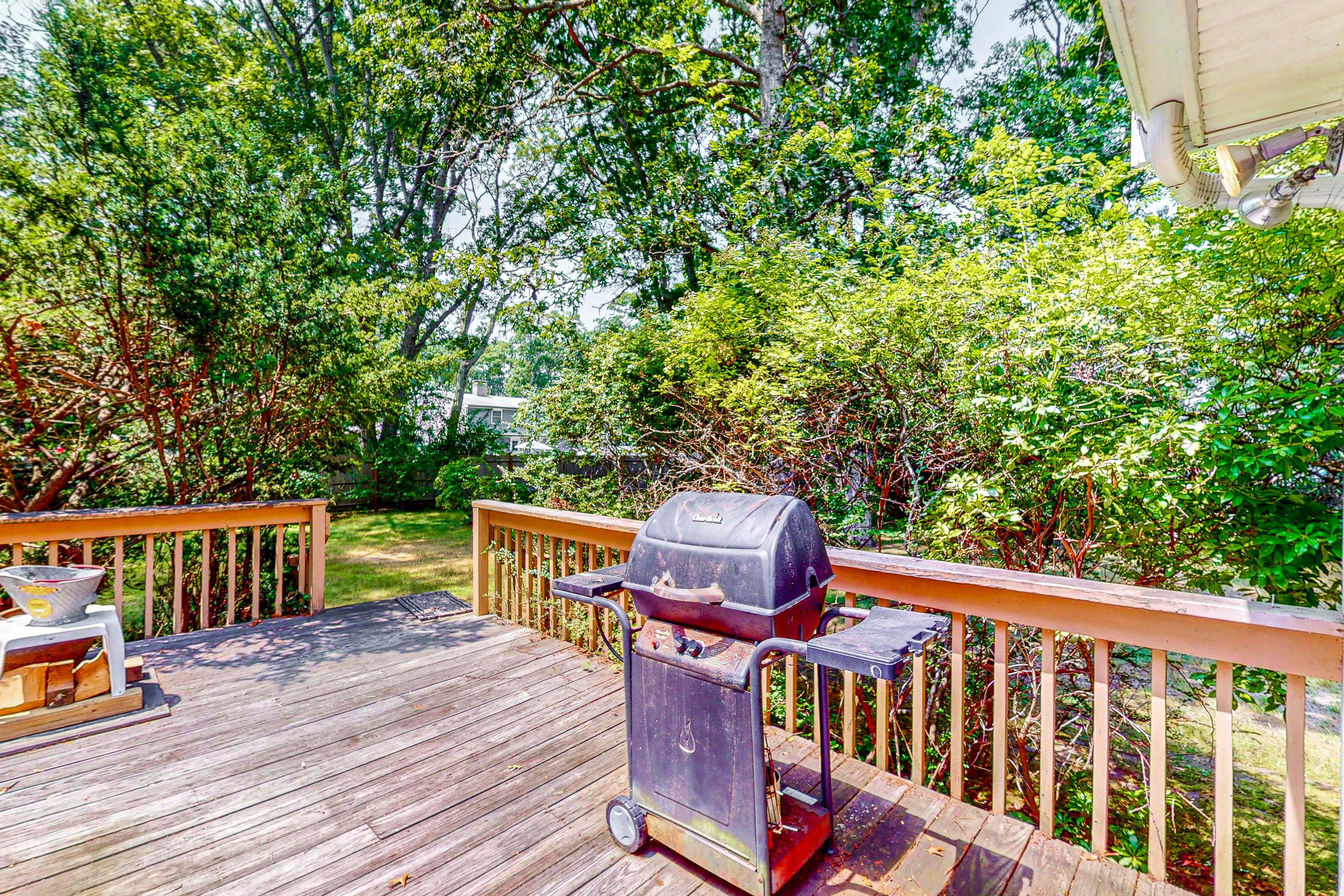 Falmouth Beachtown Getaway 