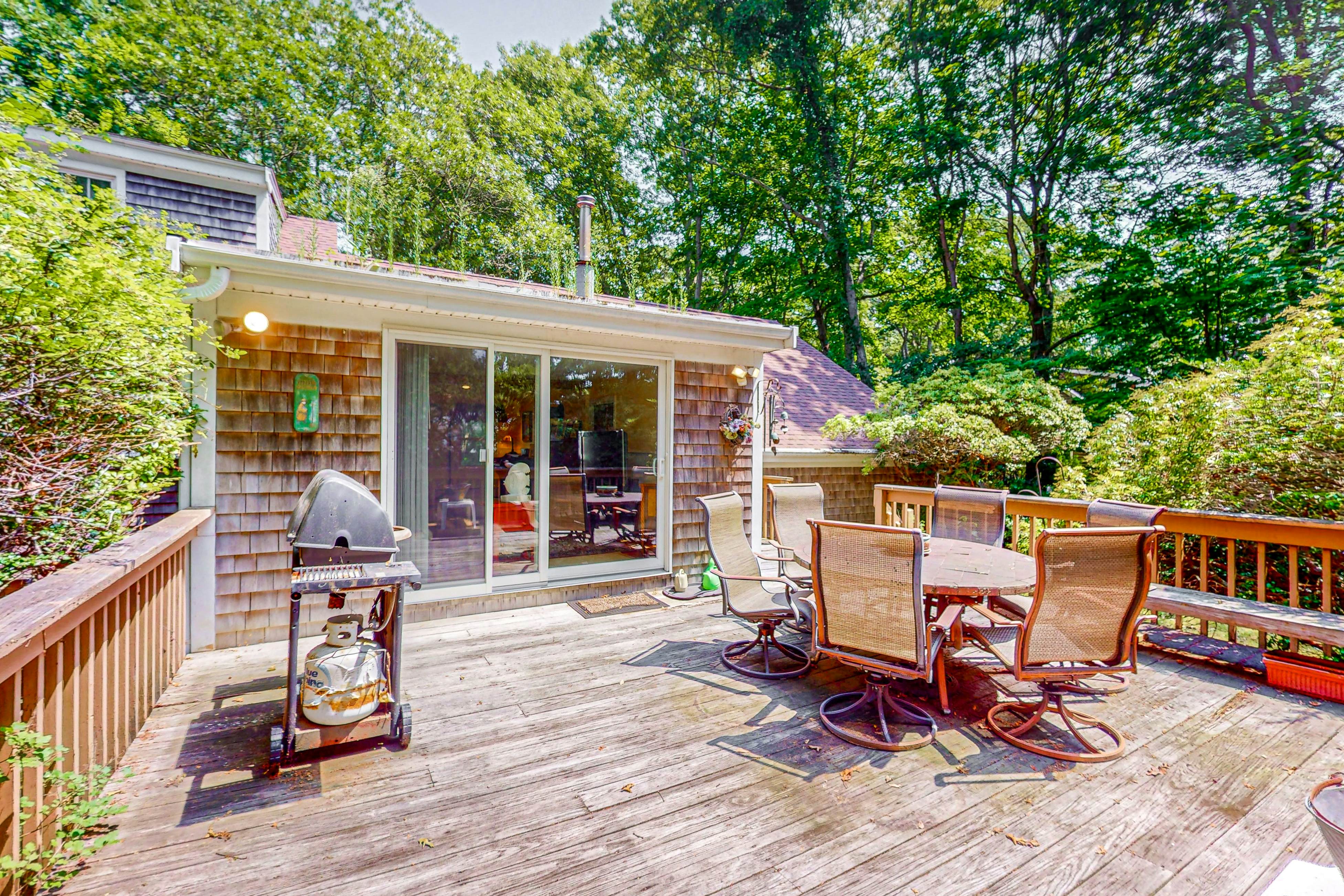 Falmouth Beachtown Getaway 