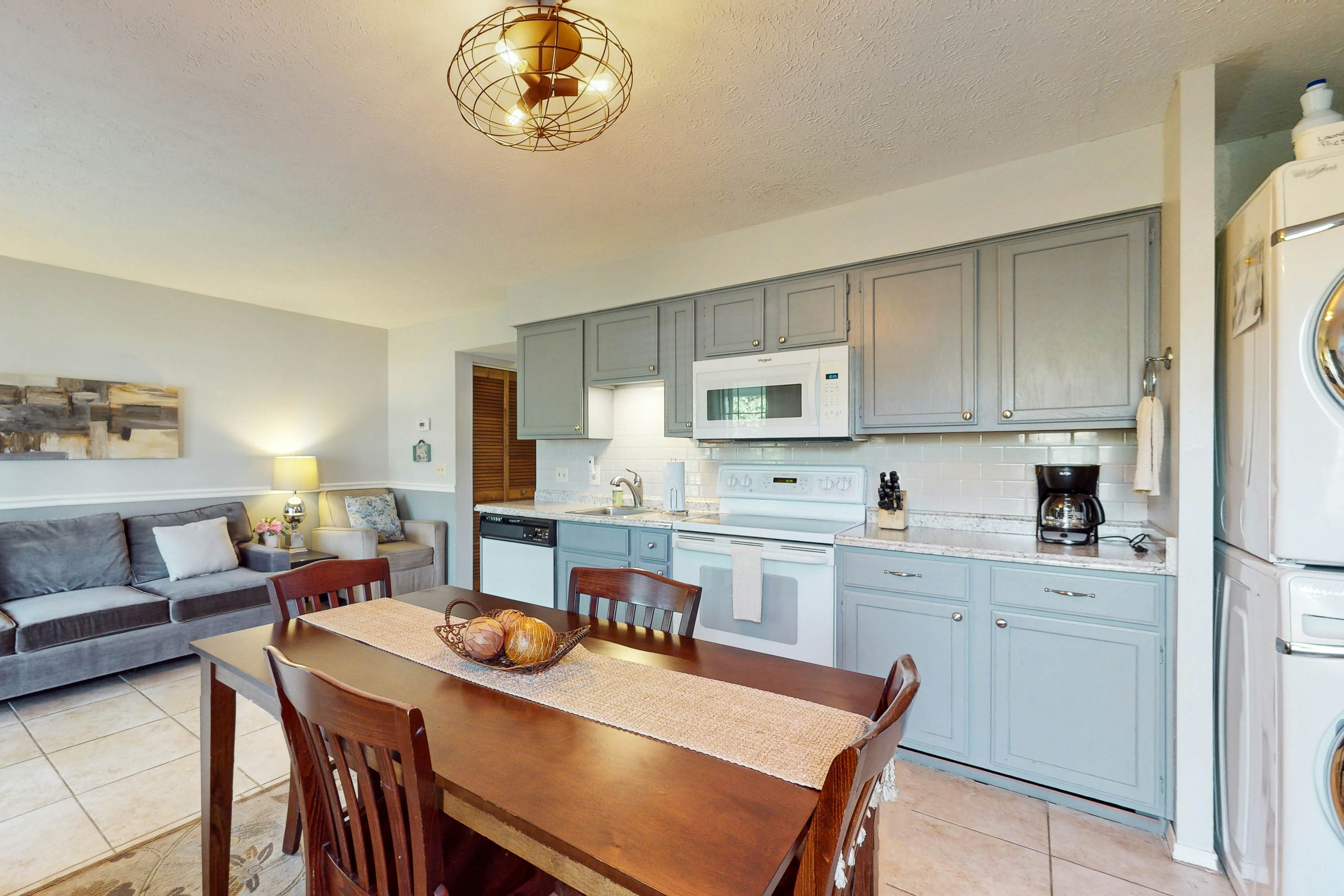 Fall Creek Resort Pond View Escape