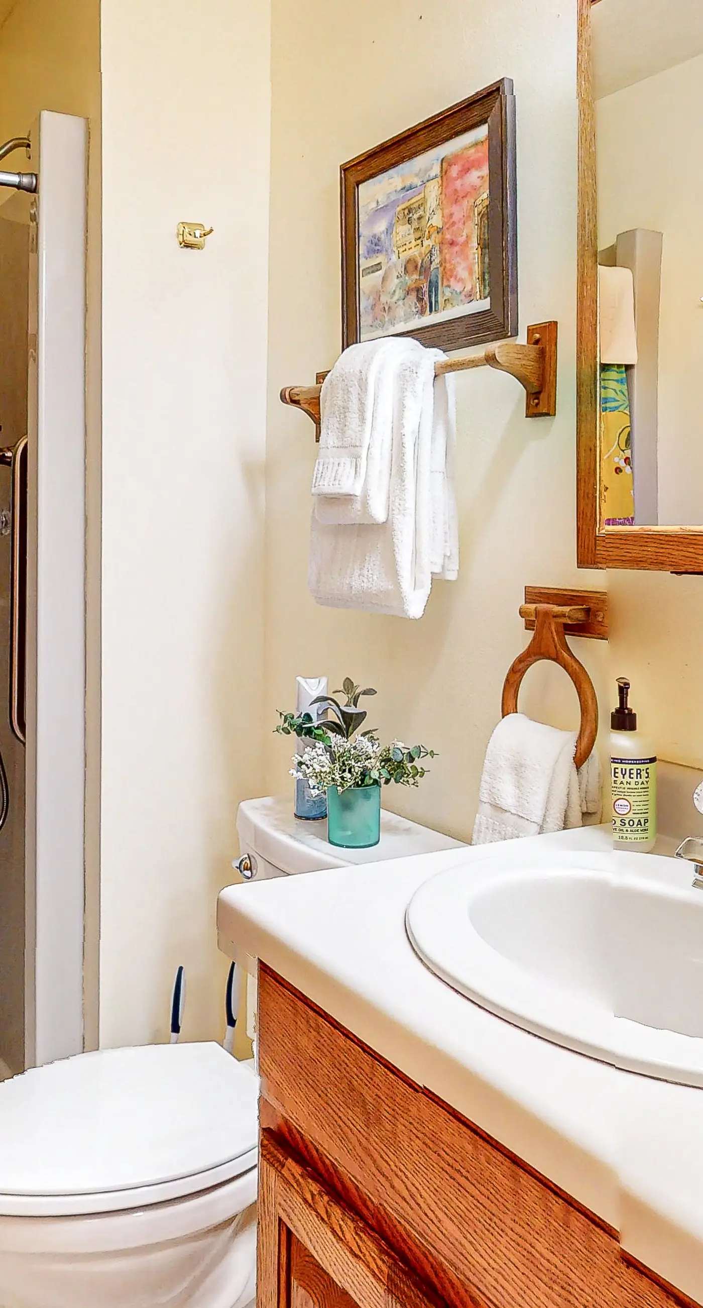 Two Sisters Lakeside