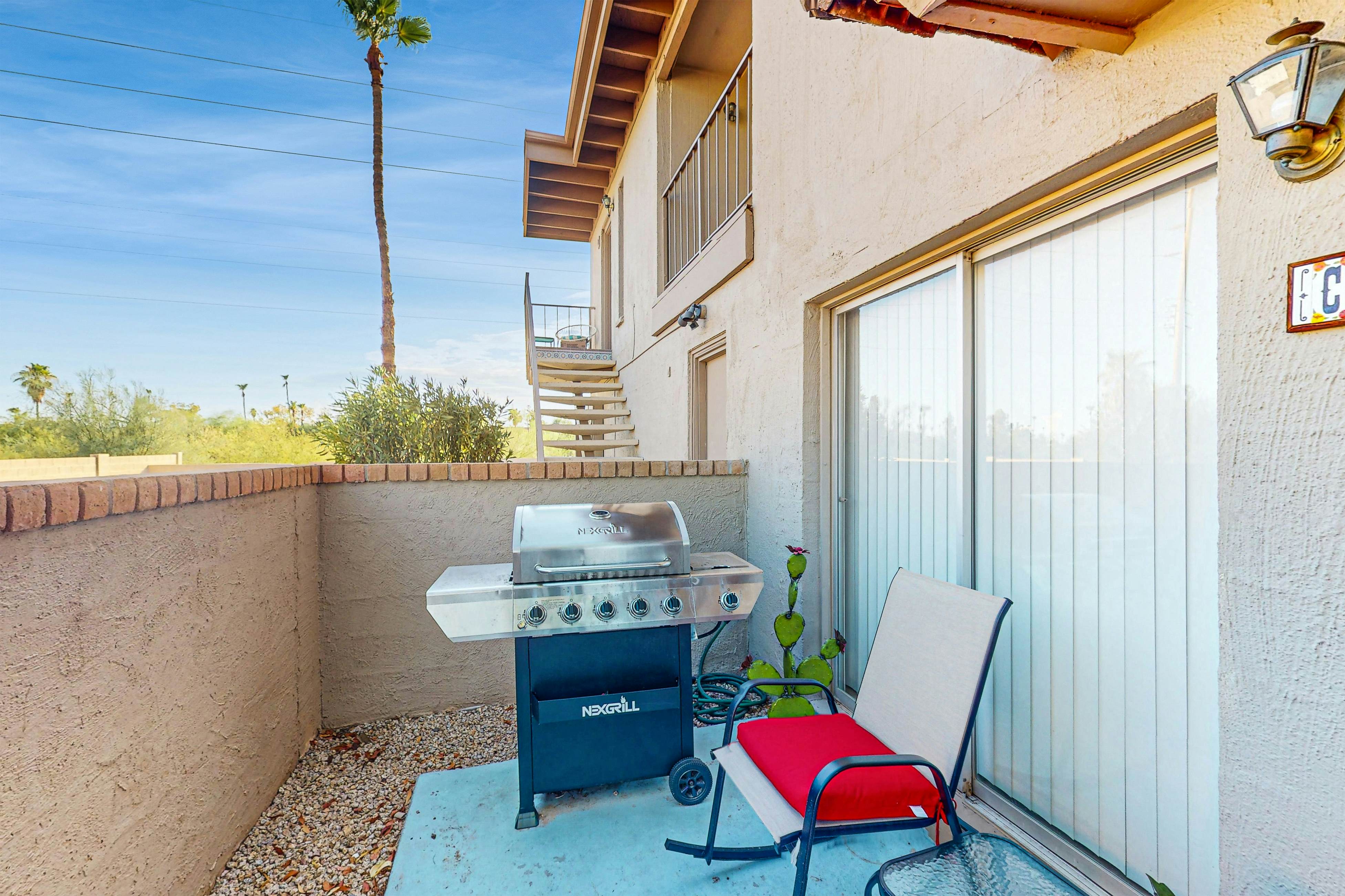 Fun in the Fountain Hills Sun