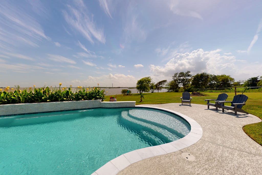 The Baytown Getaway - Main House