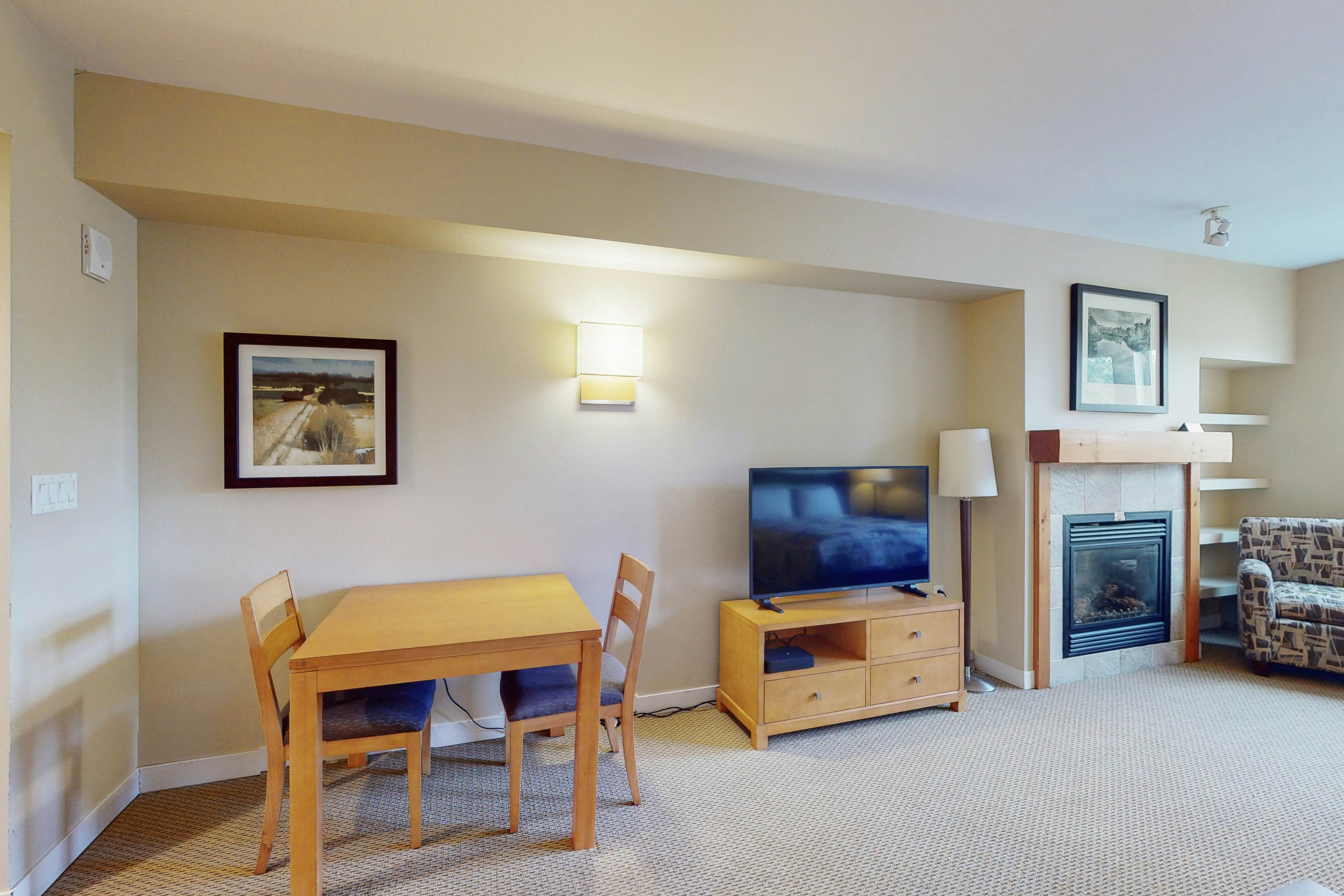 Fraser Crossing 3404