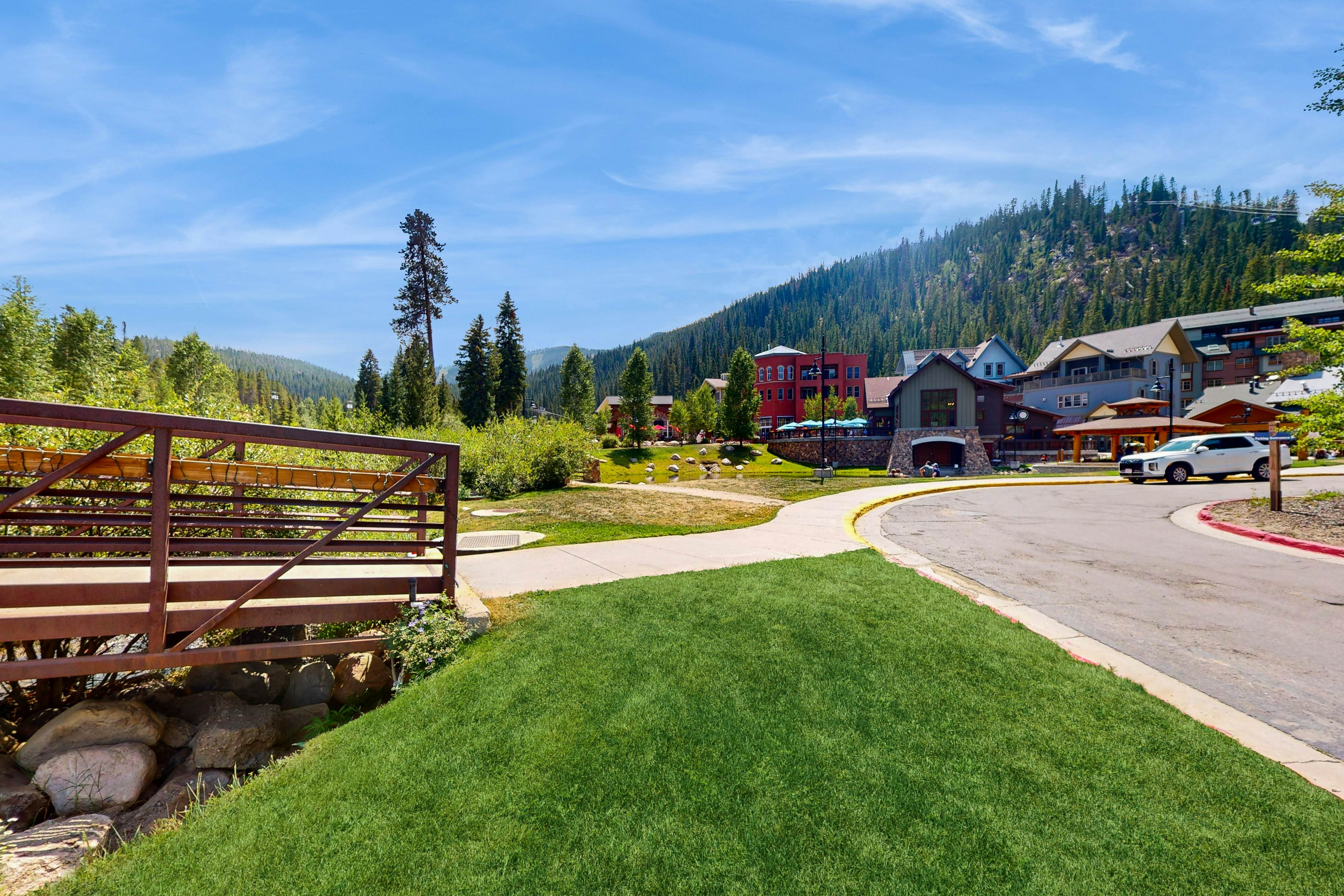 Fraser Crossing 3404