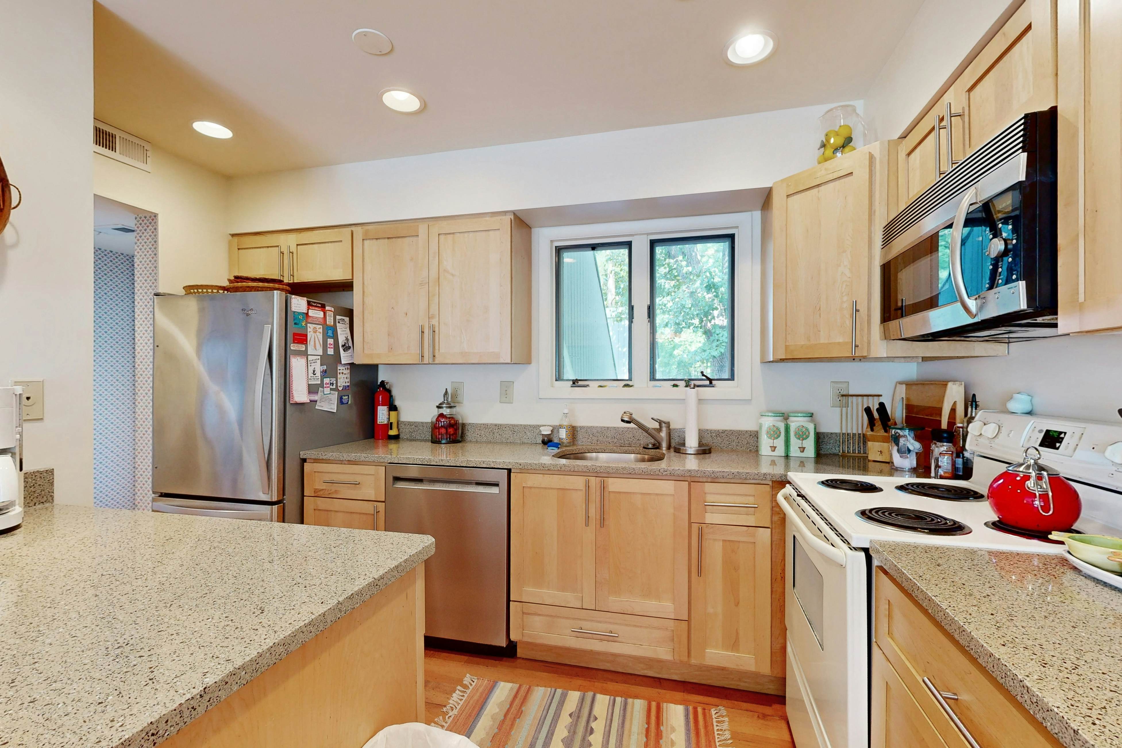 Sea Colony --- 33577 West Lake View, Unit 1004B