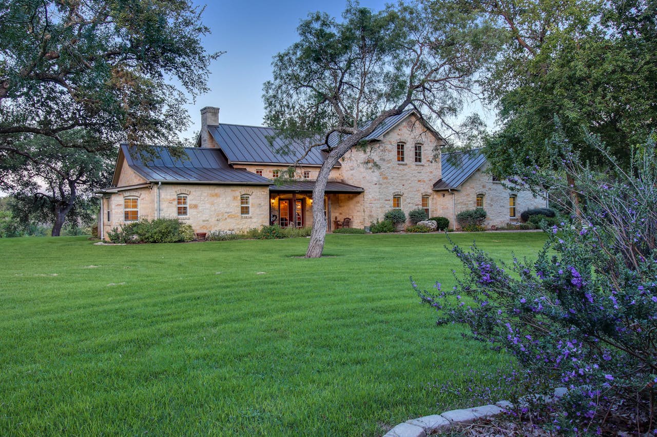 The River House 3 BD Vacation Rental in Fredericksburg, TX Vacasa