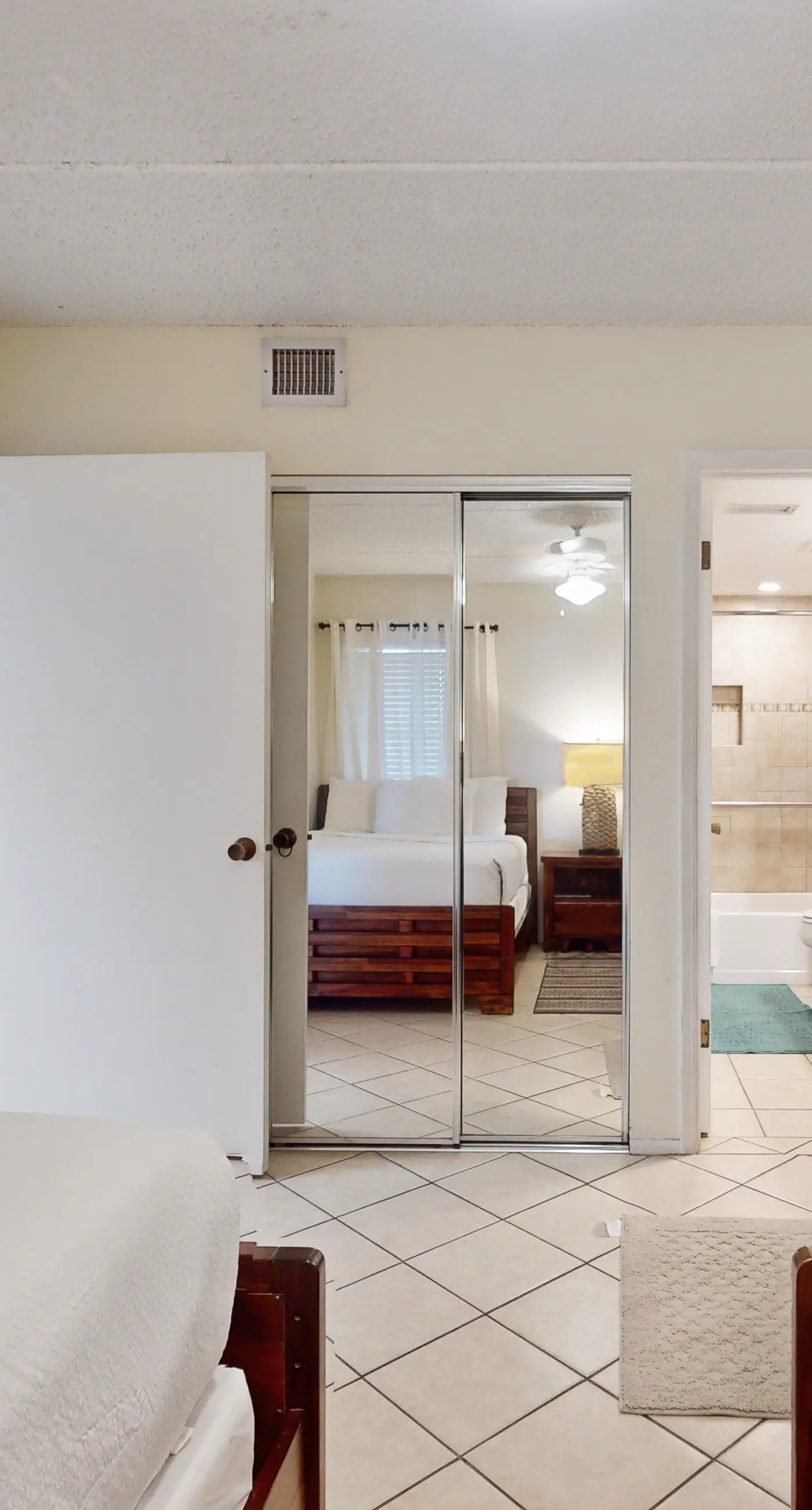 Suntide II Condominiums #207