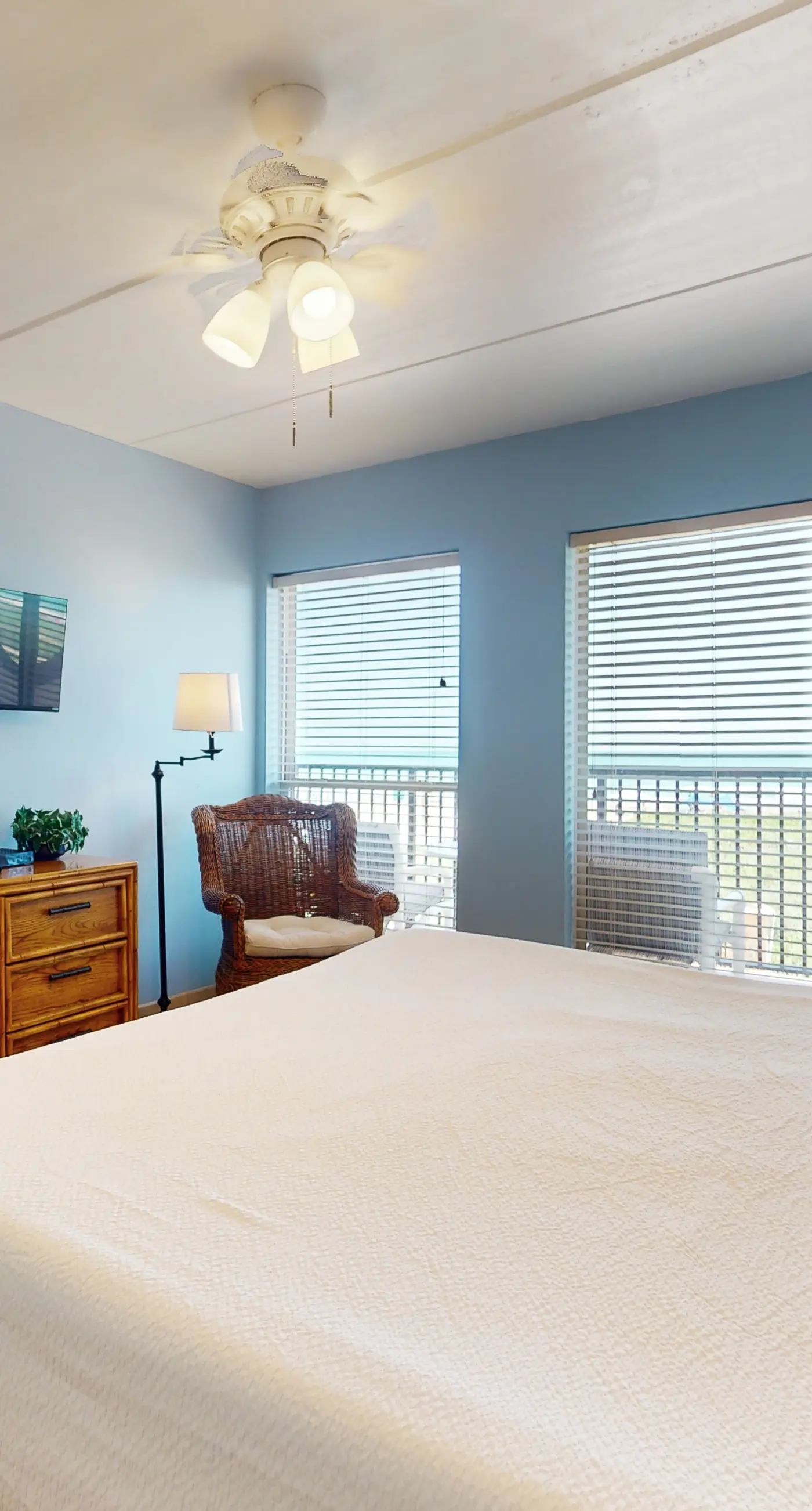 Suntide II Condominiums #207