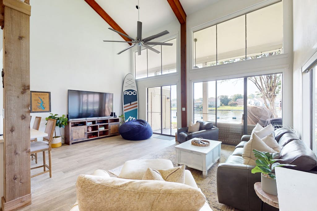 The Casa - Lake Conroe