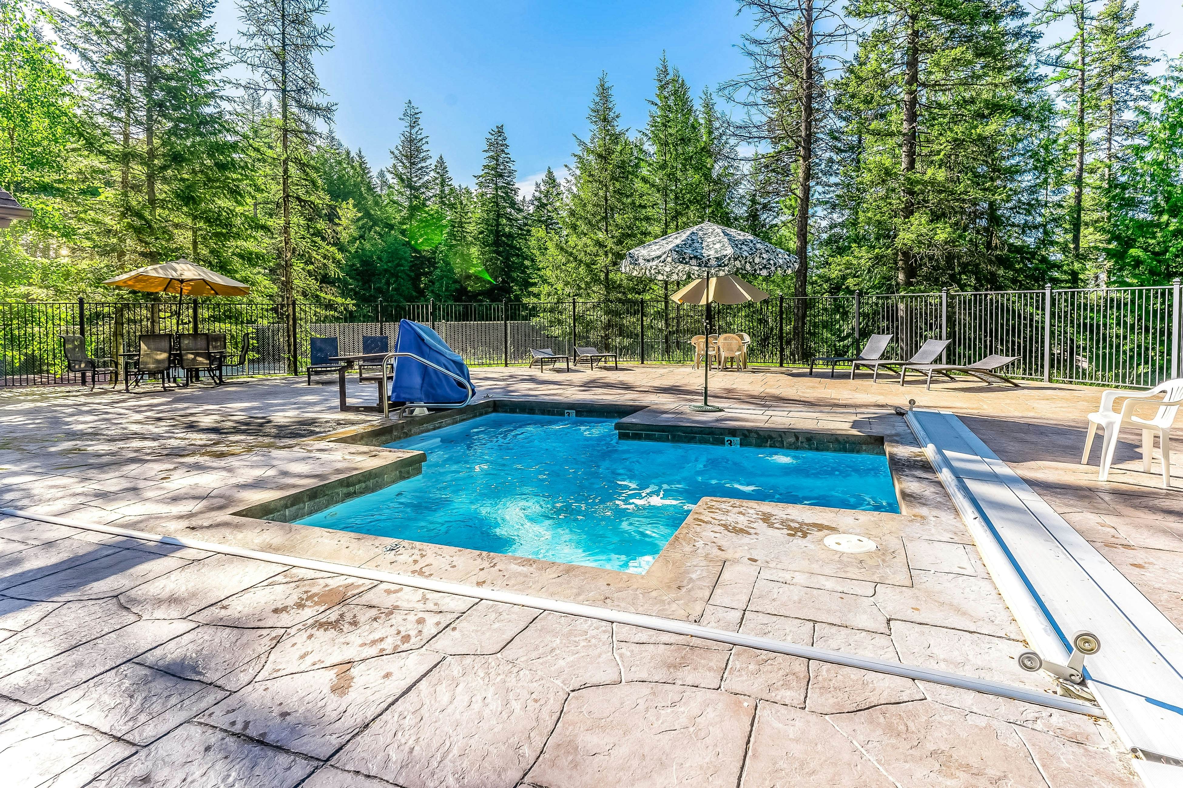 Peaceful Pine Retreat