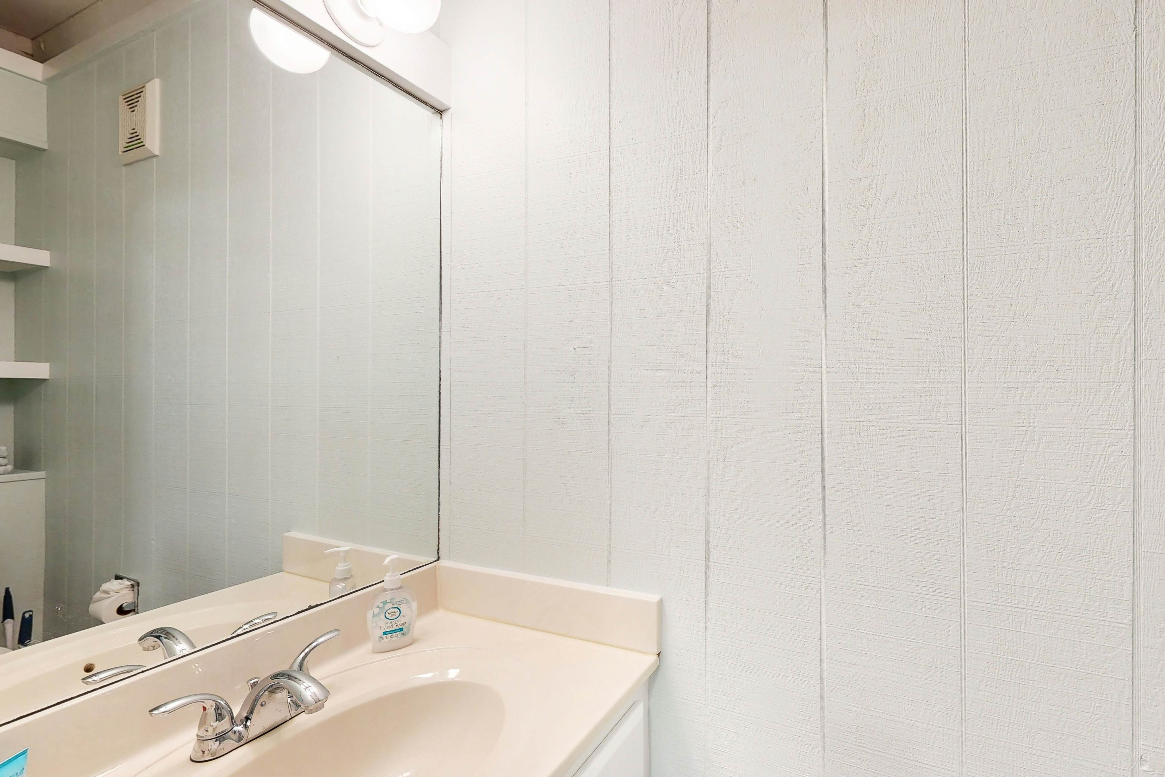 Mallard Lakes - Bluebird Ln 2BR lake view