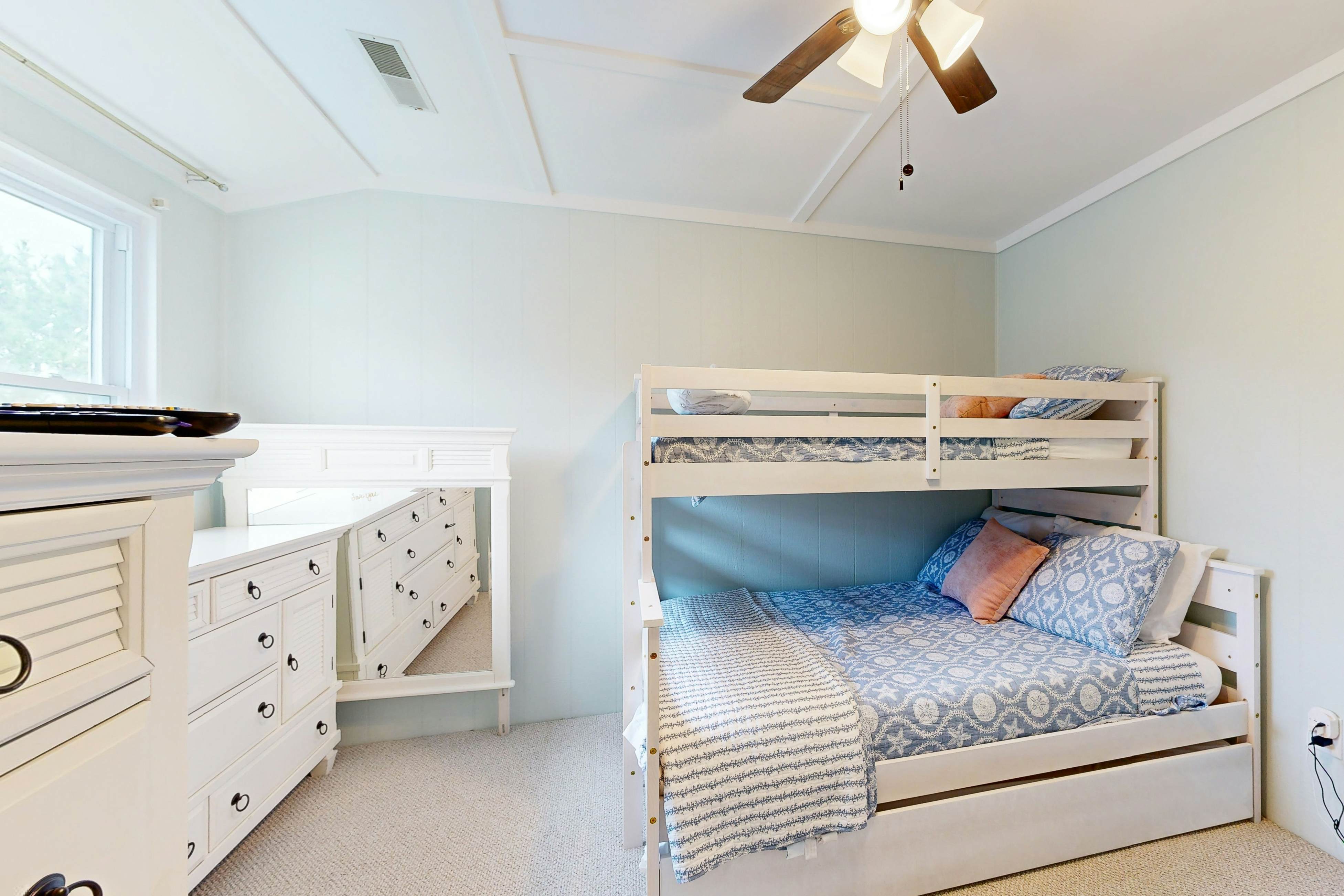 Mallard Lakes - Bluebird Ln 2BR lake view