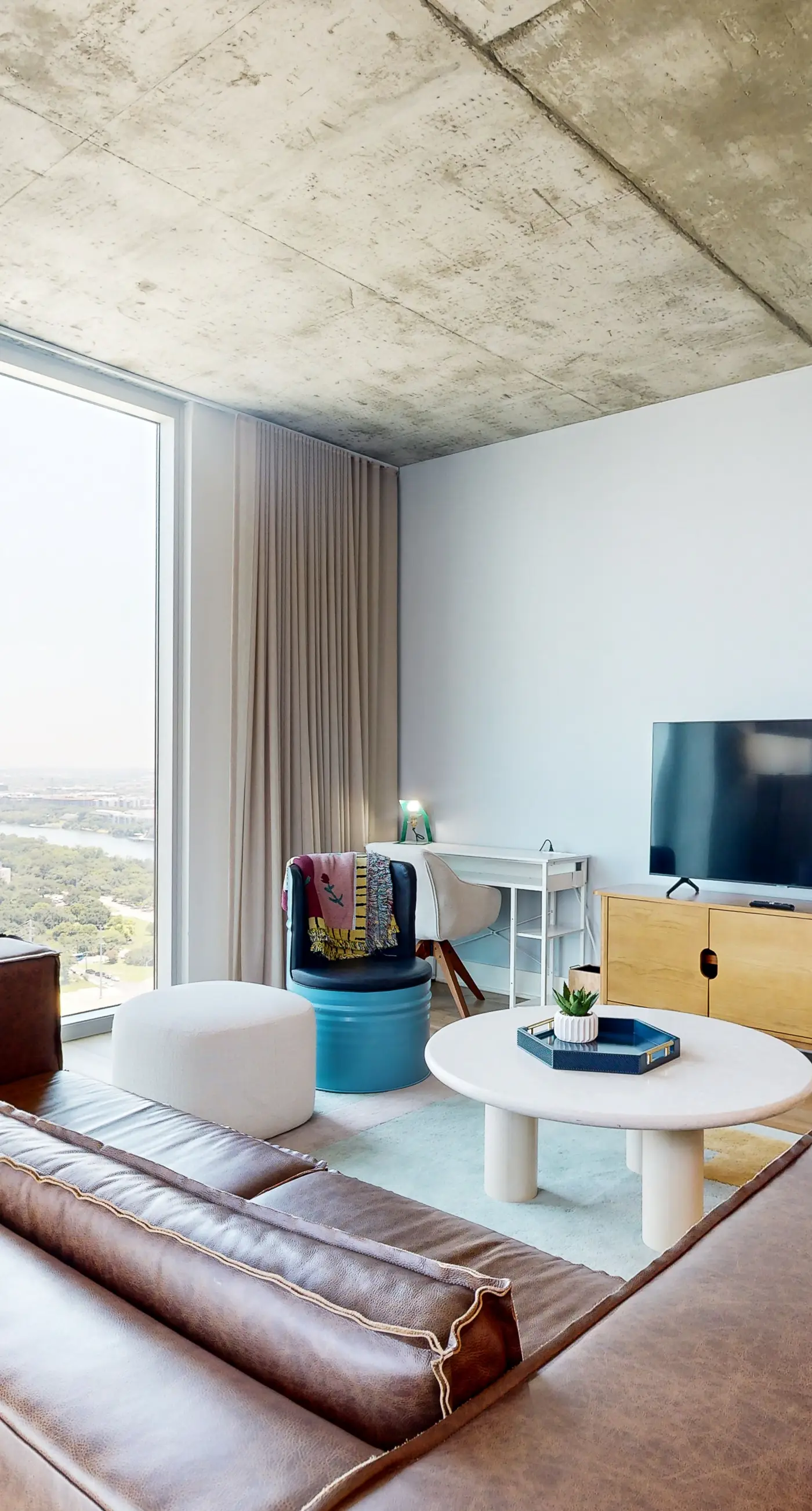 Natiivo Austin Horizons