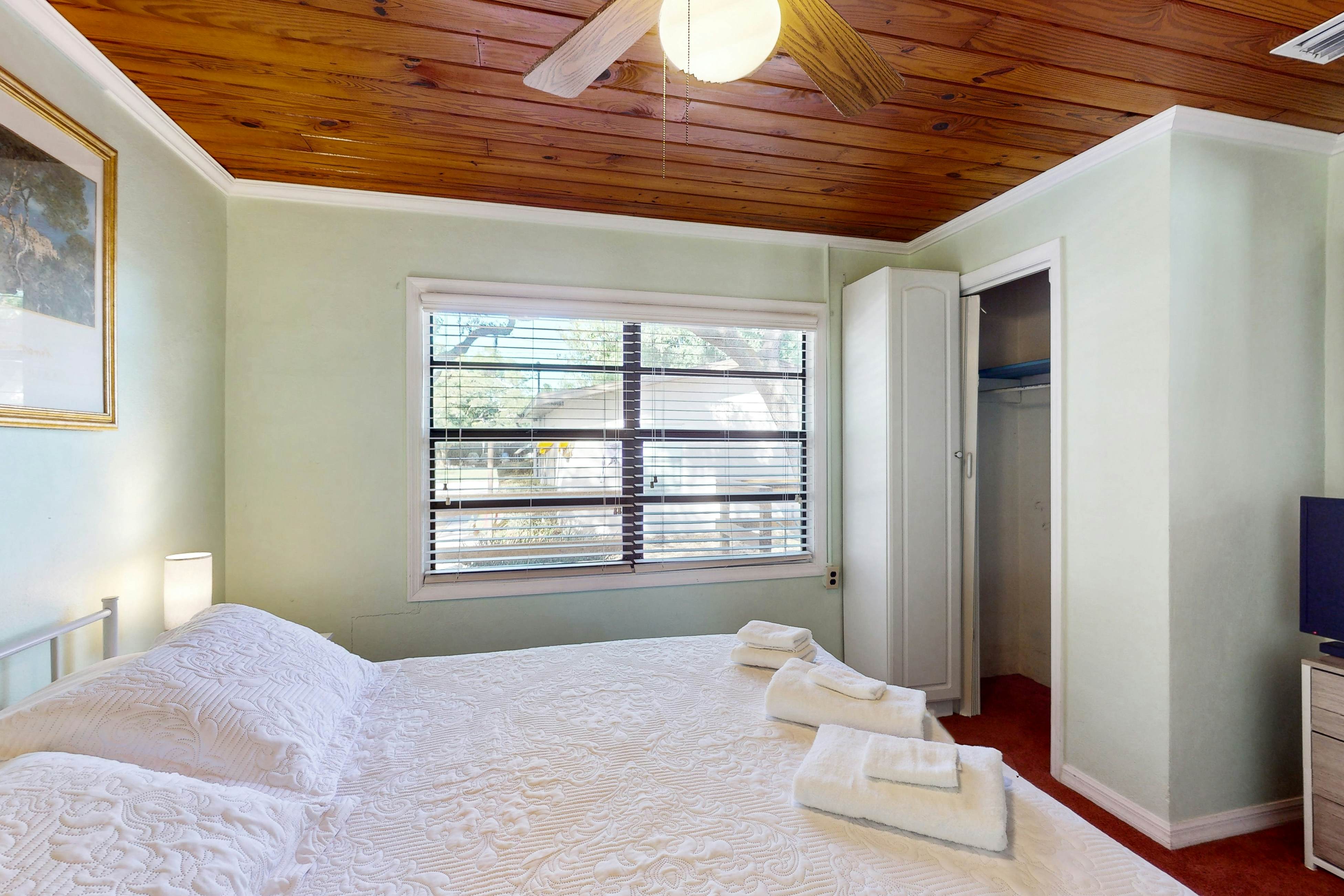 Lake June Resort #10