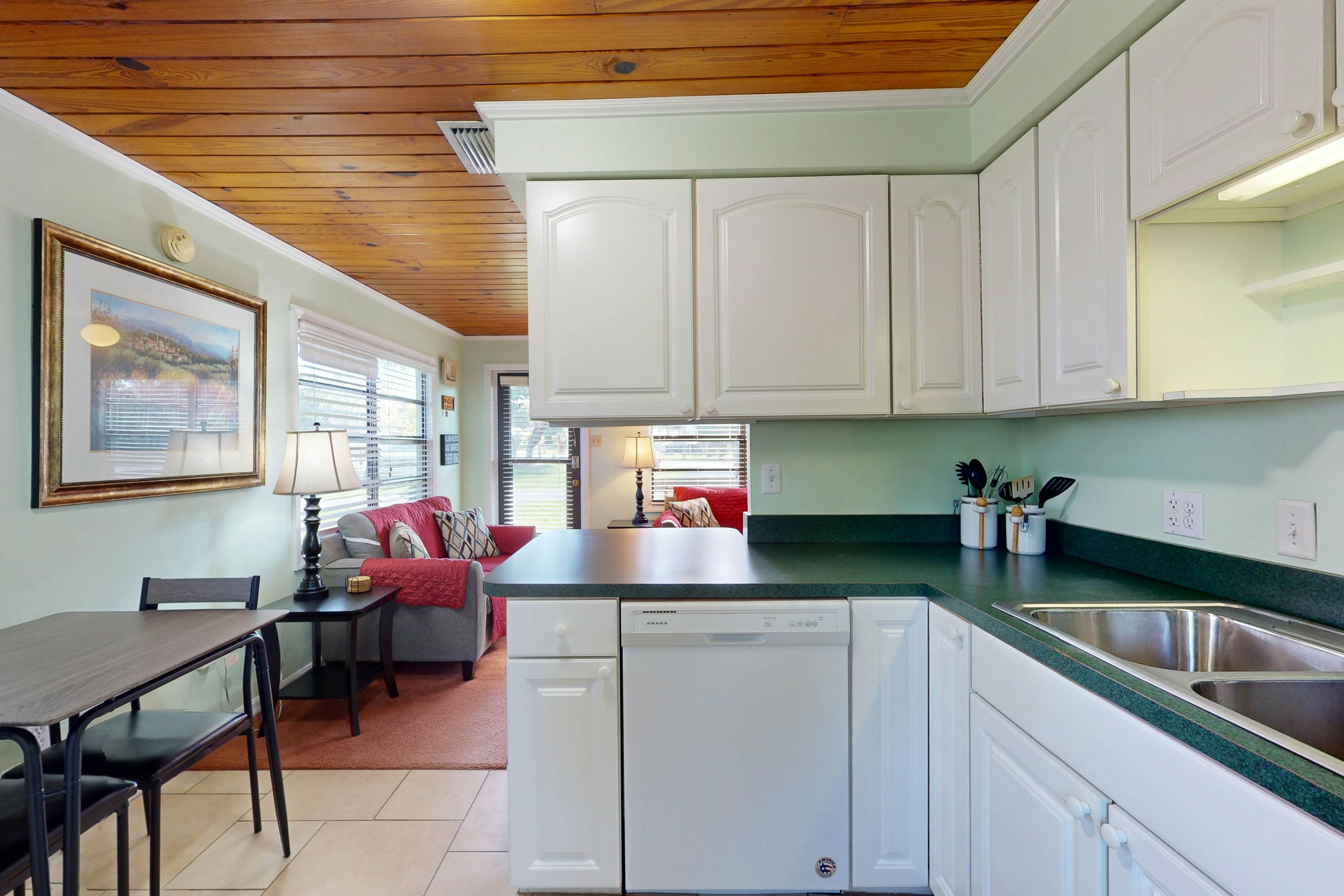 Lake June Resort #10