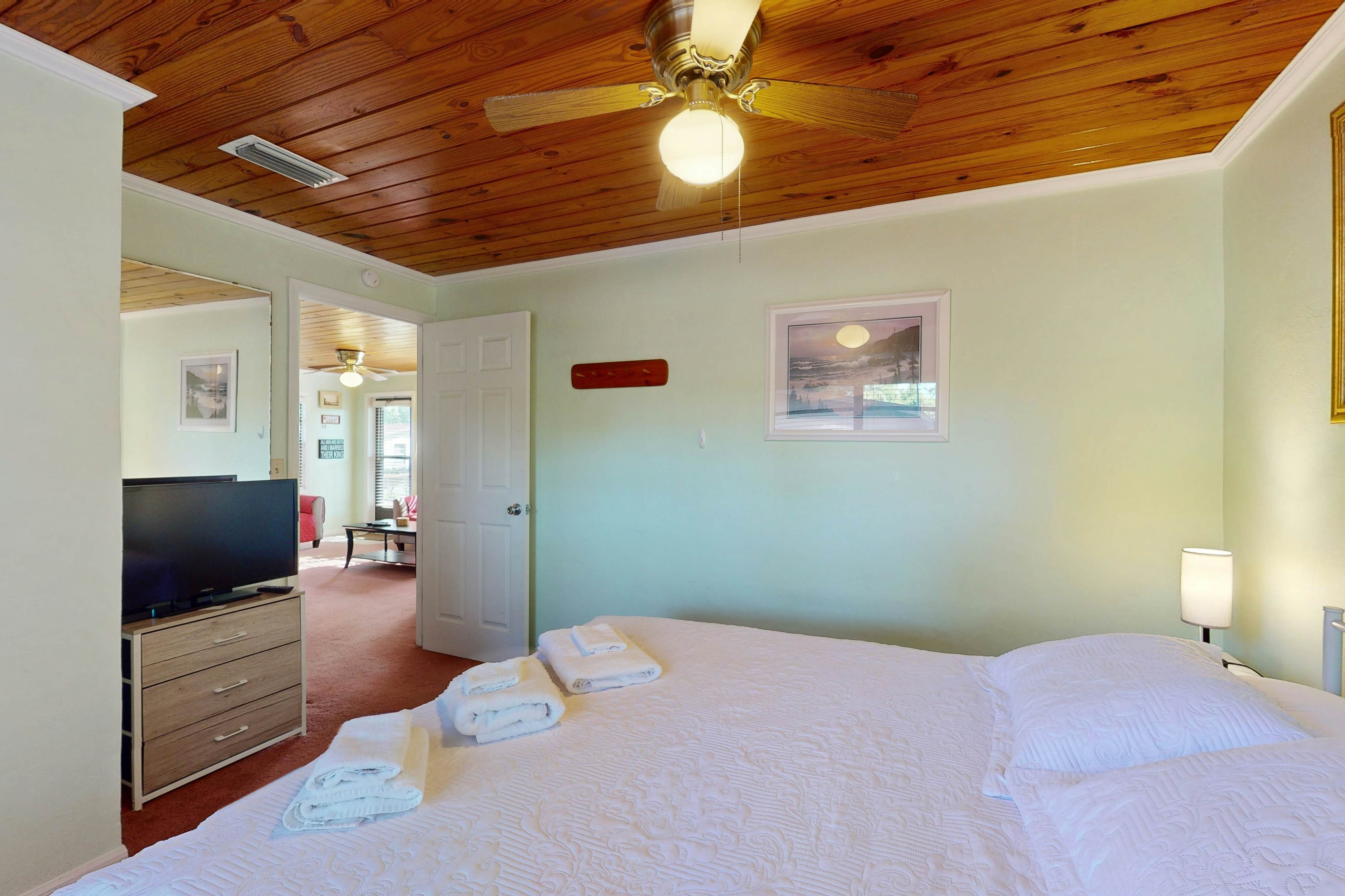 Lake June Resort #10