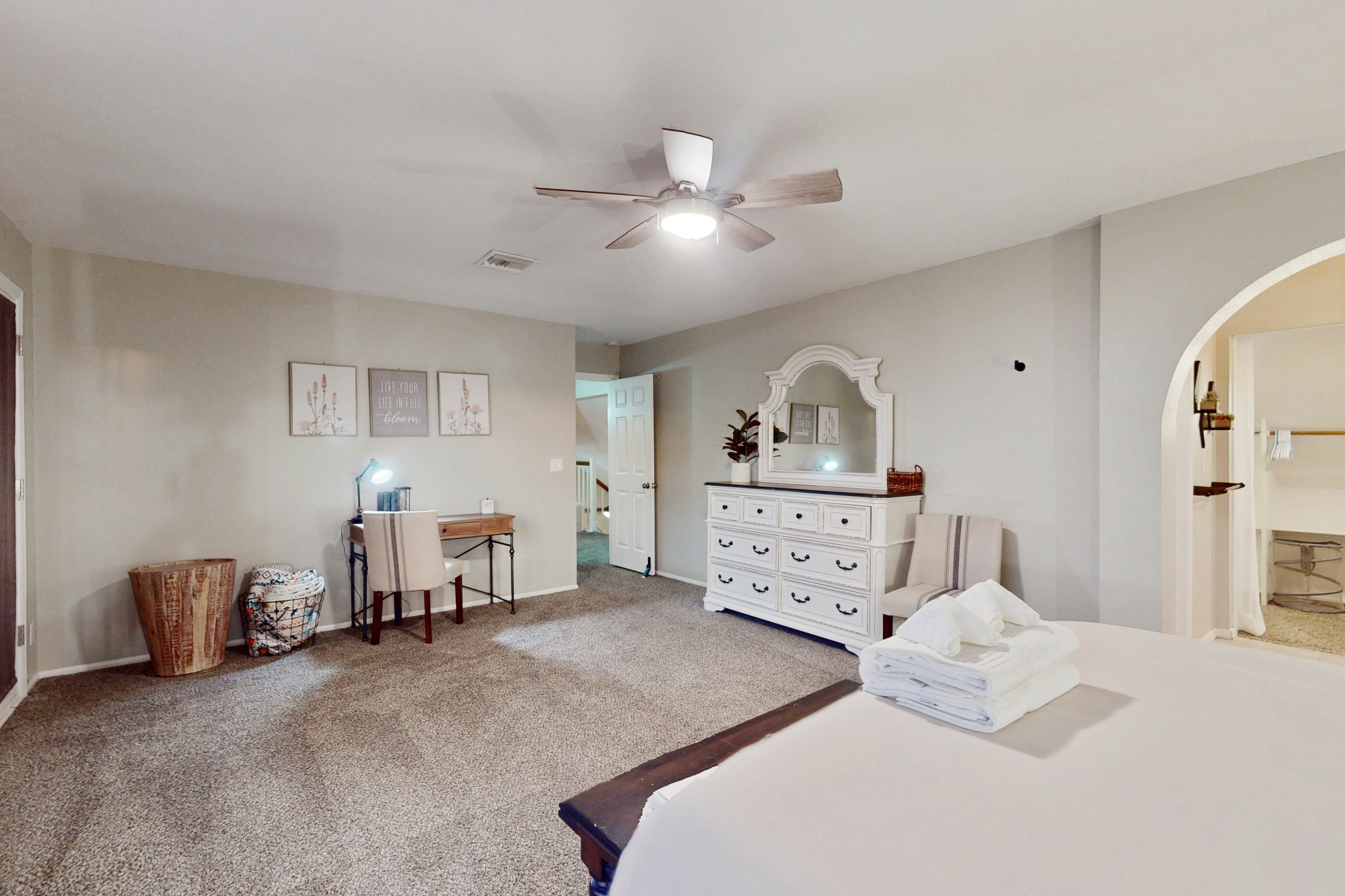 Chandler Chic Retreat