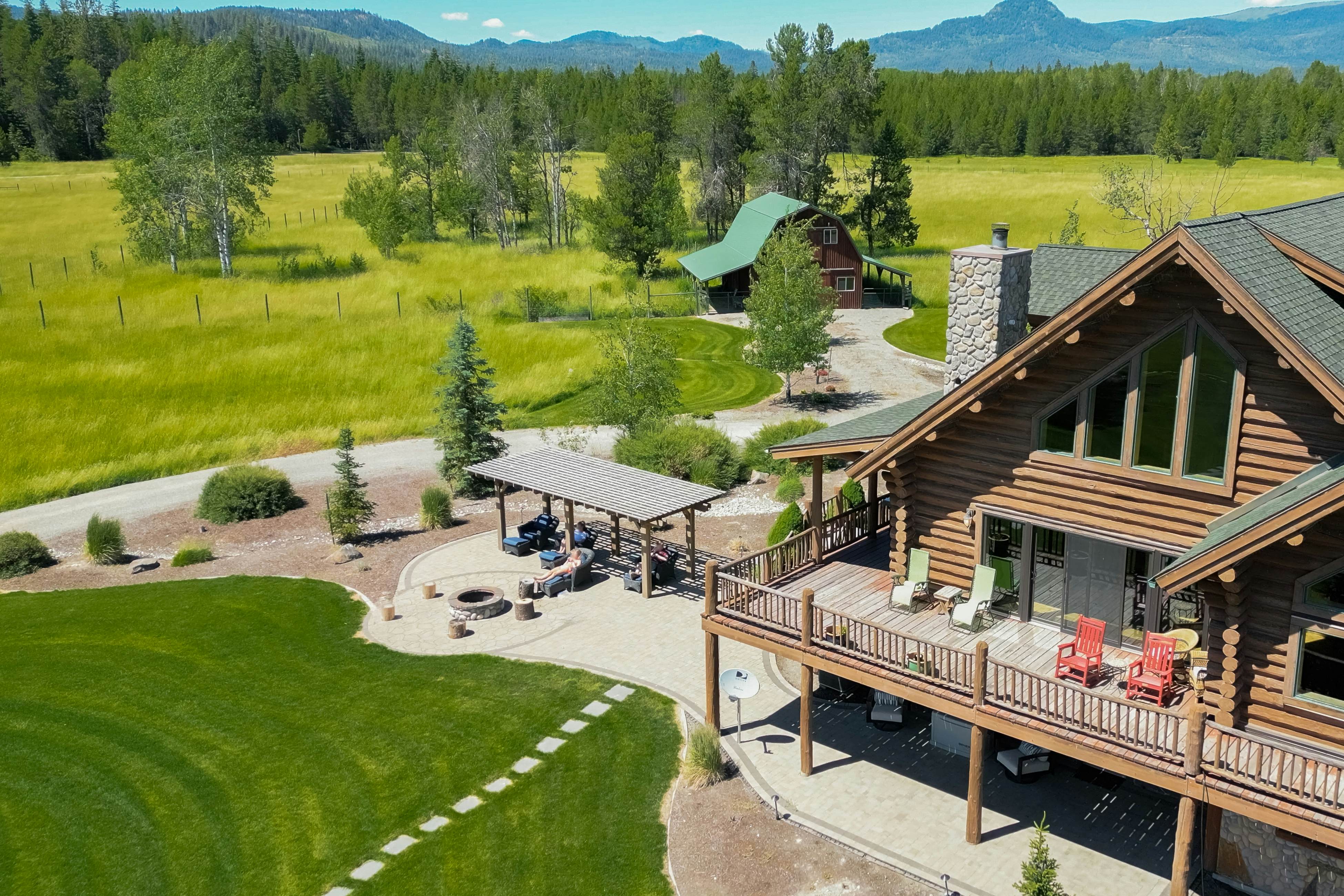 Waterfront Ranch on Pend Oreille