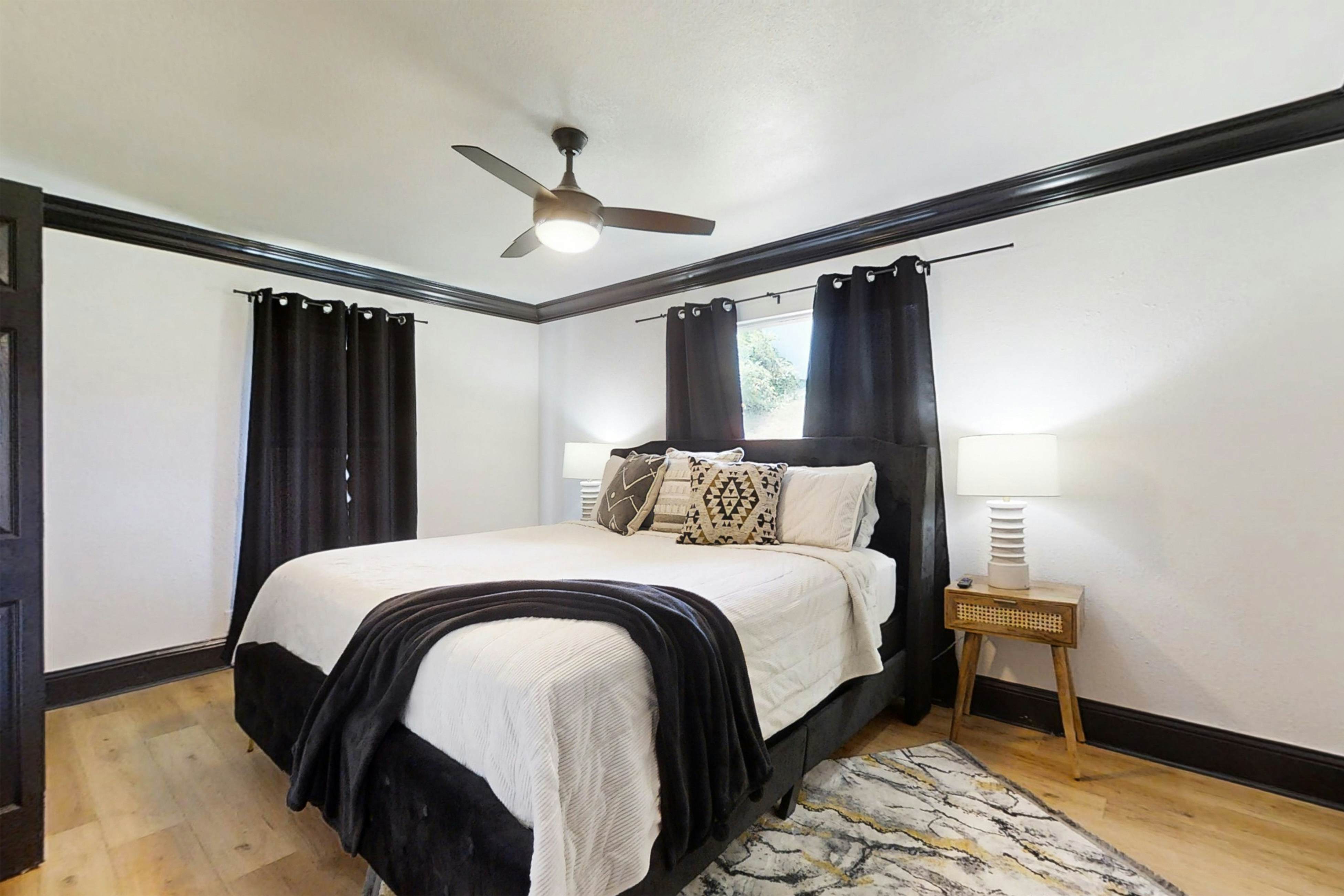 Lake Hamilton Elegance