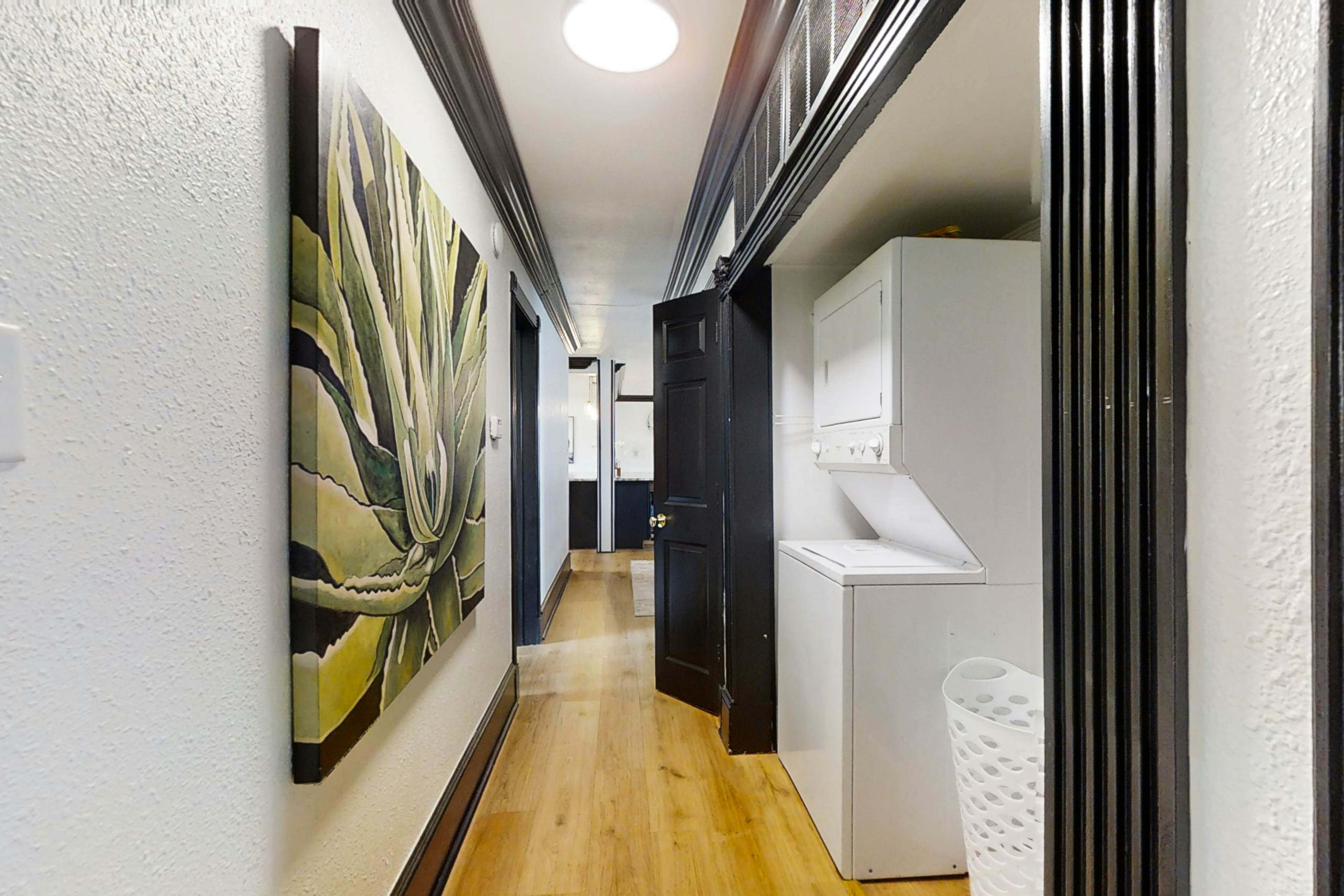 Lake Hamilton Elegance