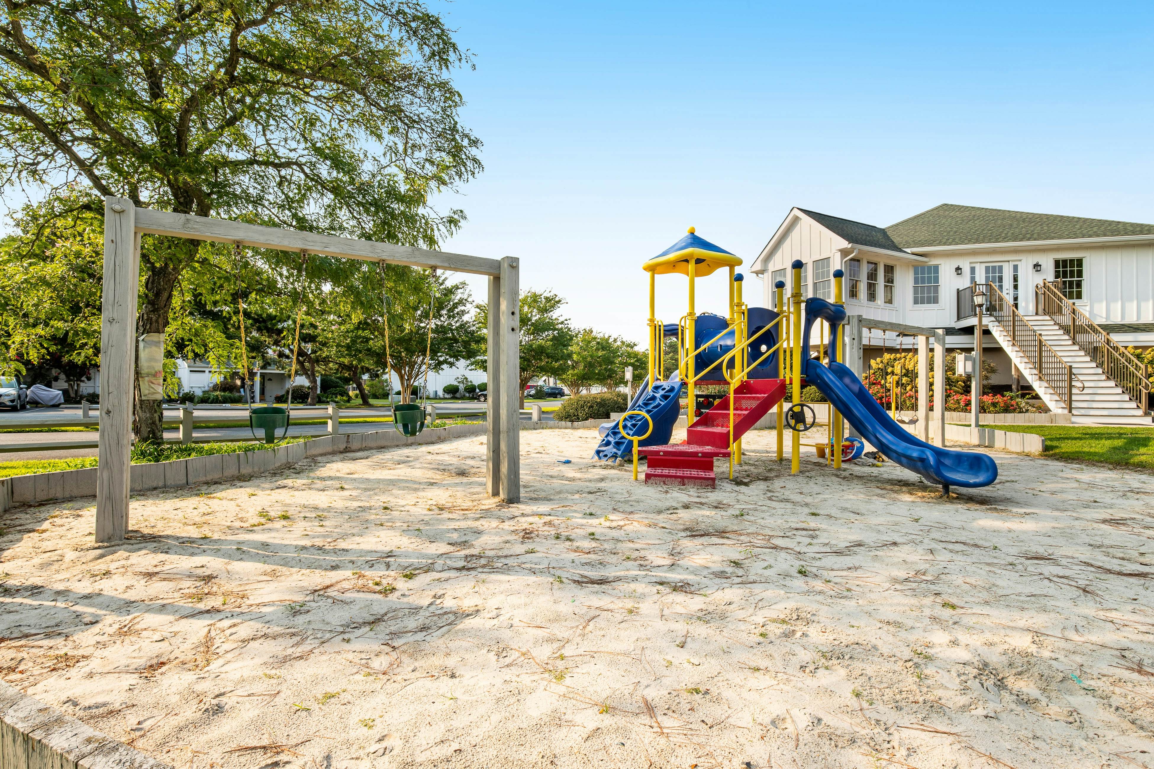 Mallard Lakes - Bluebird Ln 2BR lake view