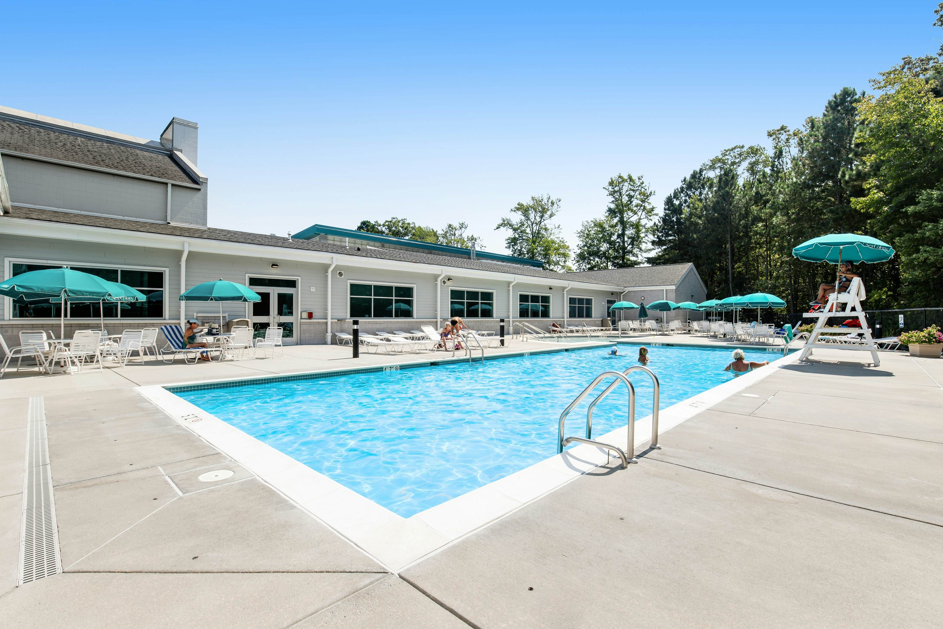 Sea Colony --- 33577 West Lake View, Unit 1004B