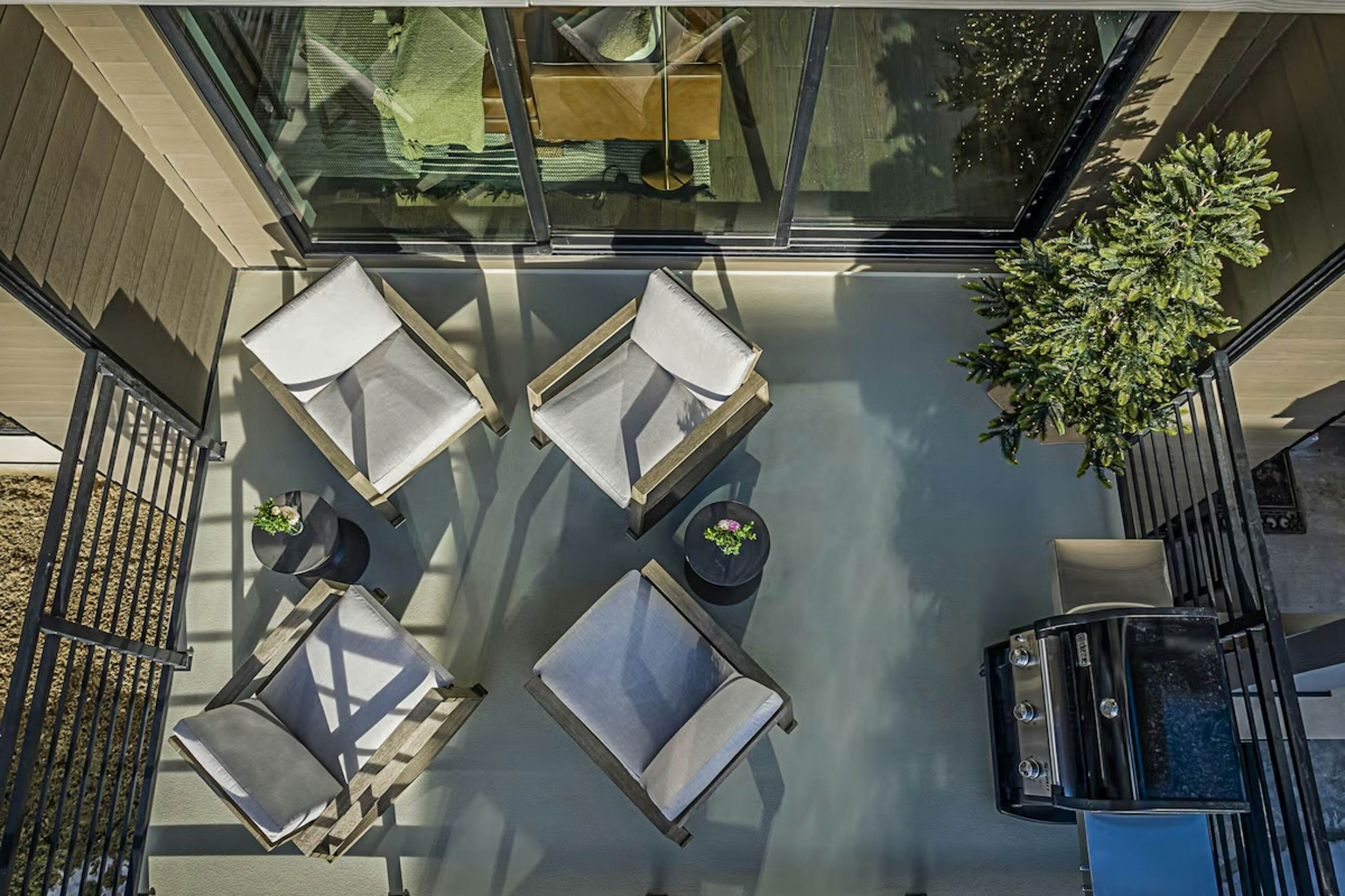 Luxury Hideout Overlook