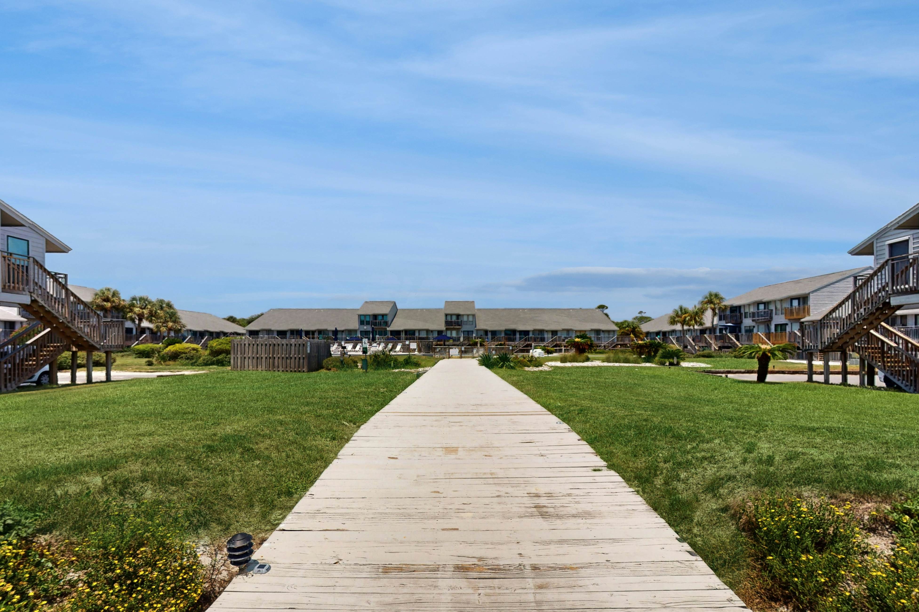 Ocean Mile L7 - Gulf Beach Getaway