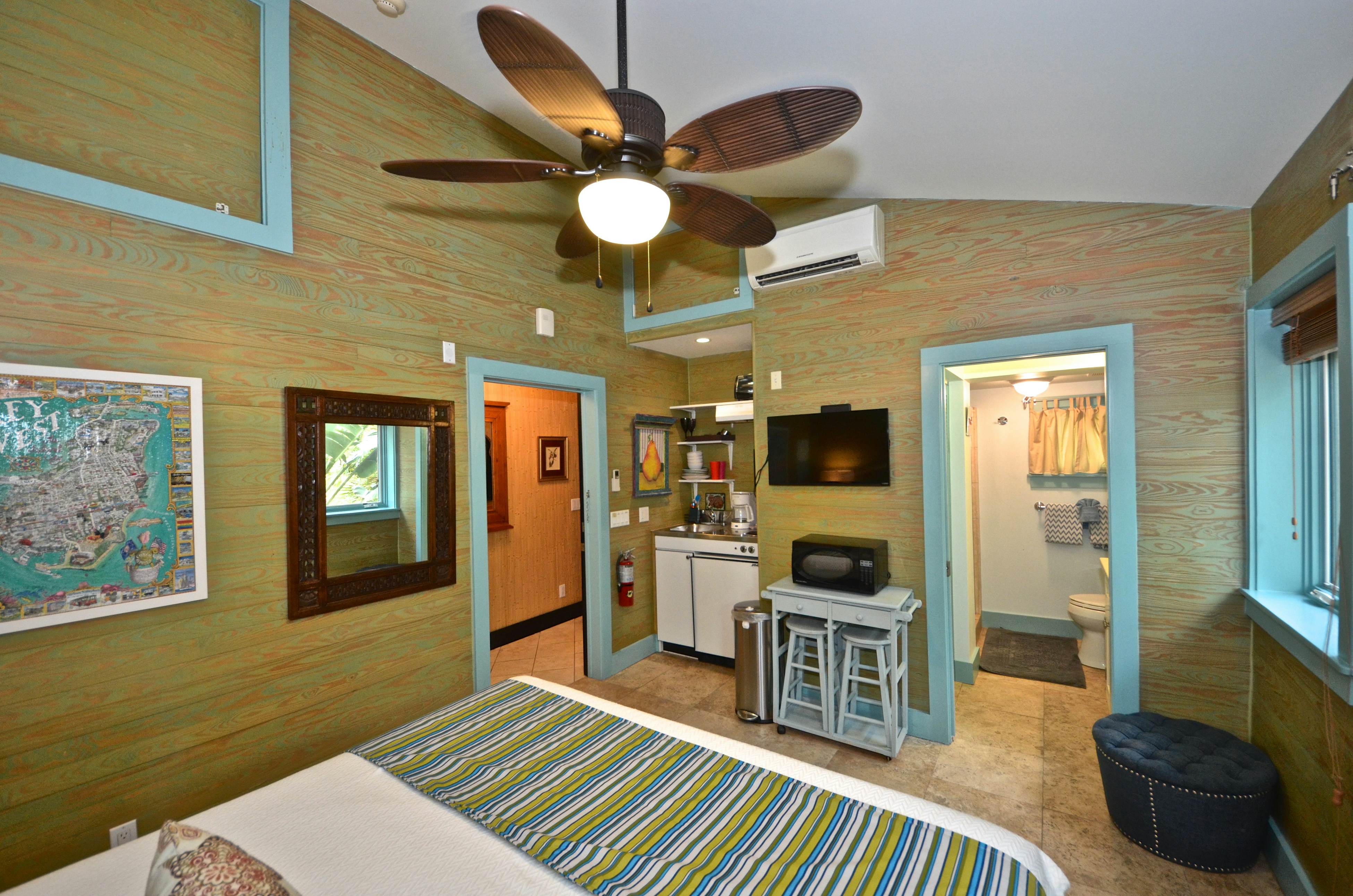 Wahoo Way On Duval 1 BD Key West, FL Vacation Rental Vacasa