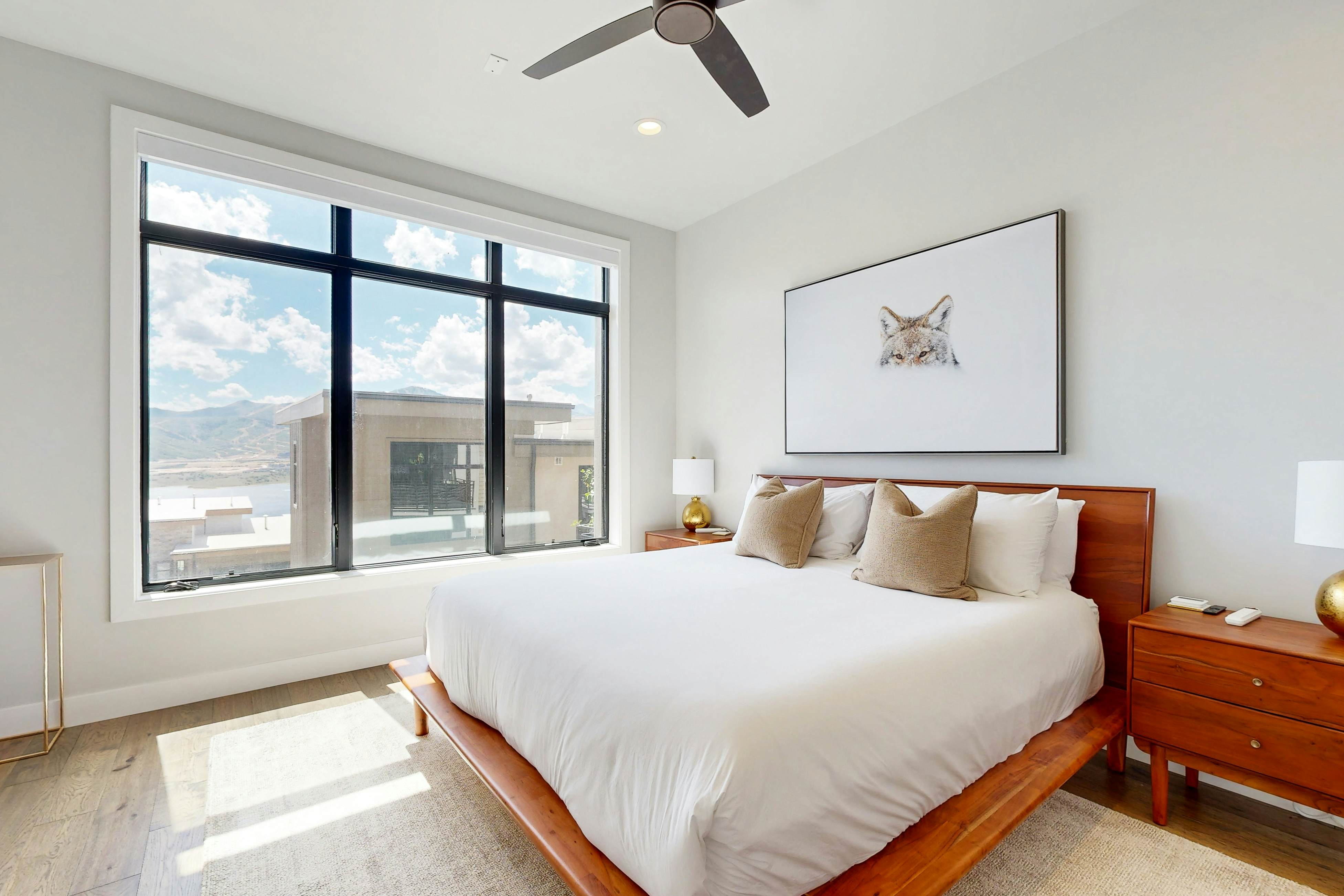 Luxury Hideout Overlook