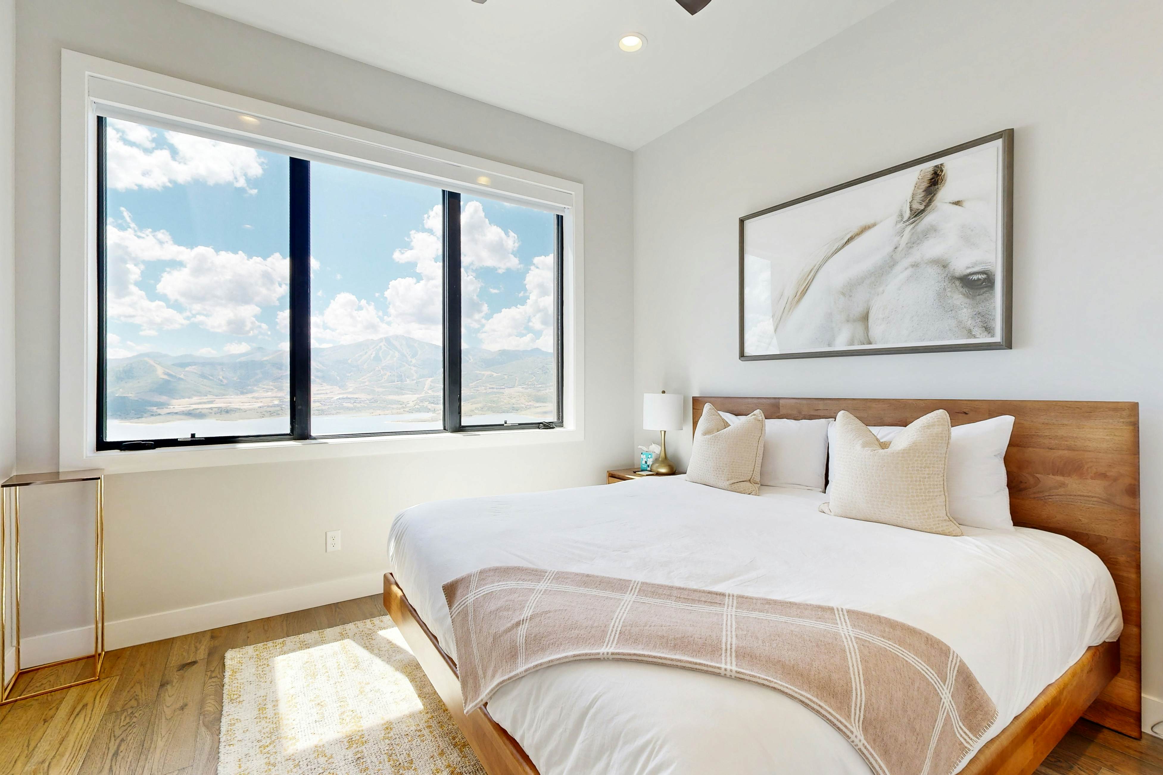 Luxury Hideout Overlook