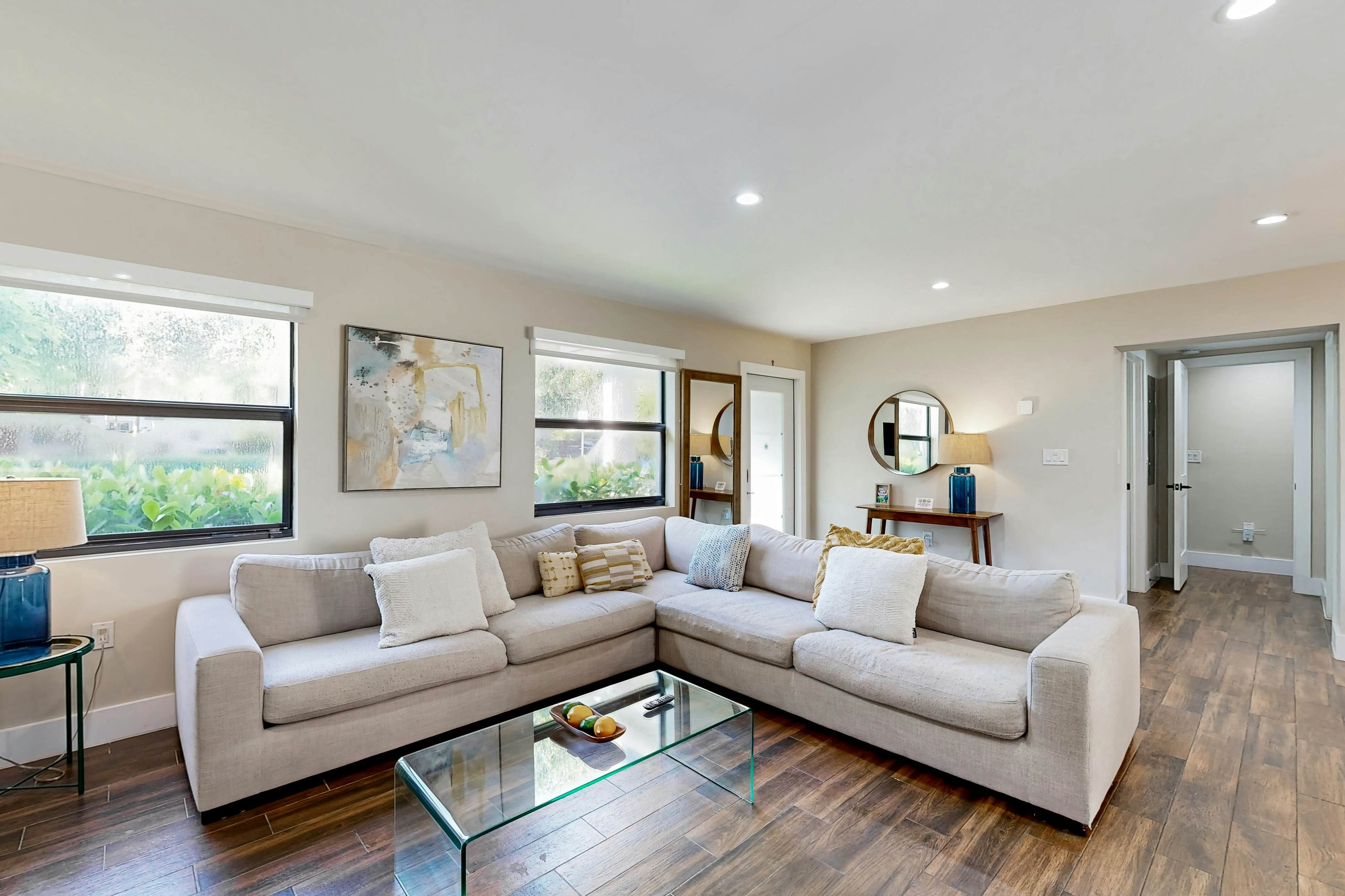 Mid-Century Modern Oasis