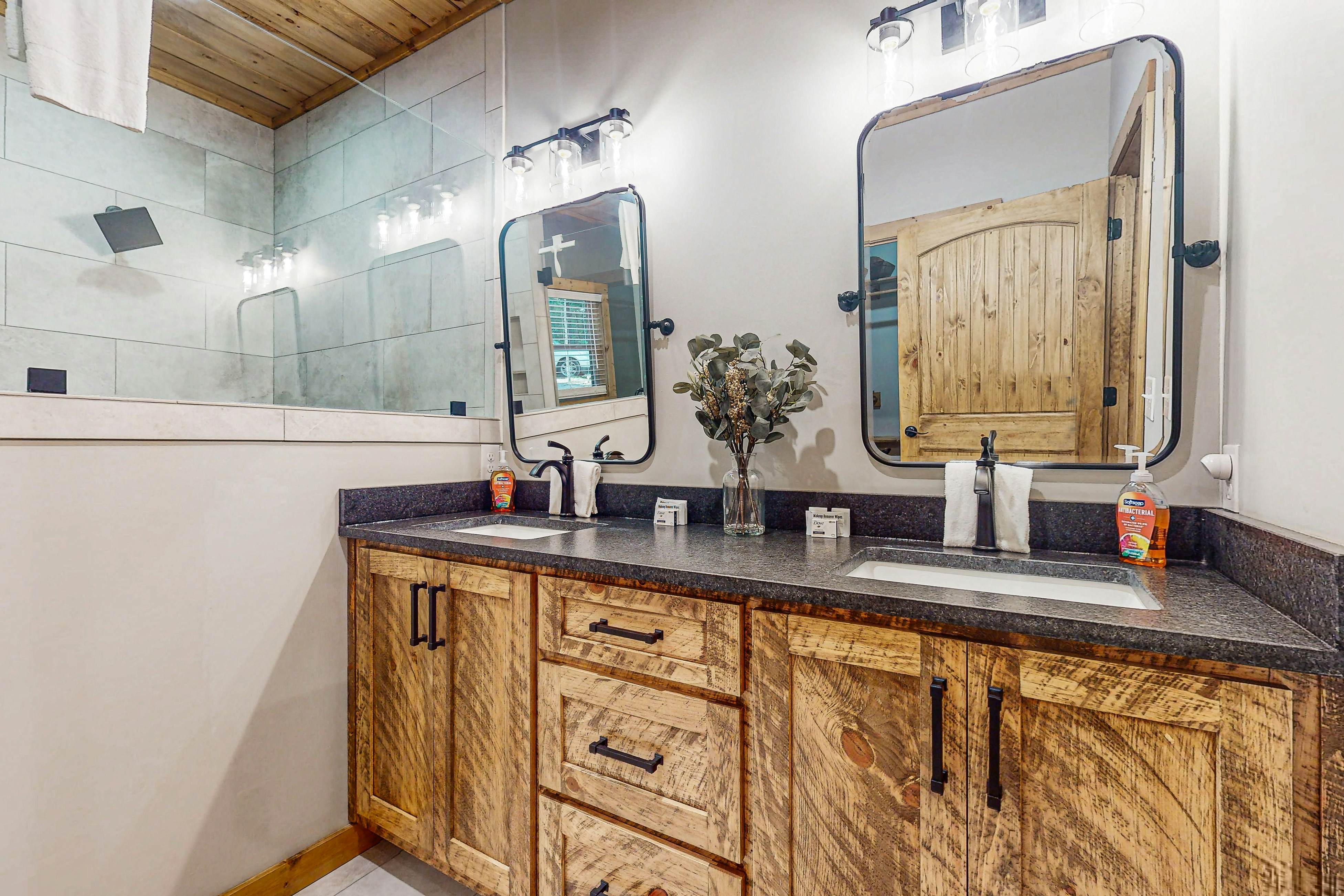 Rustic Elegance of Ellijay