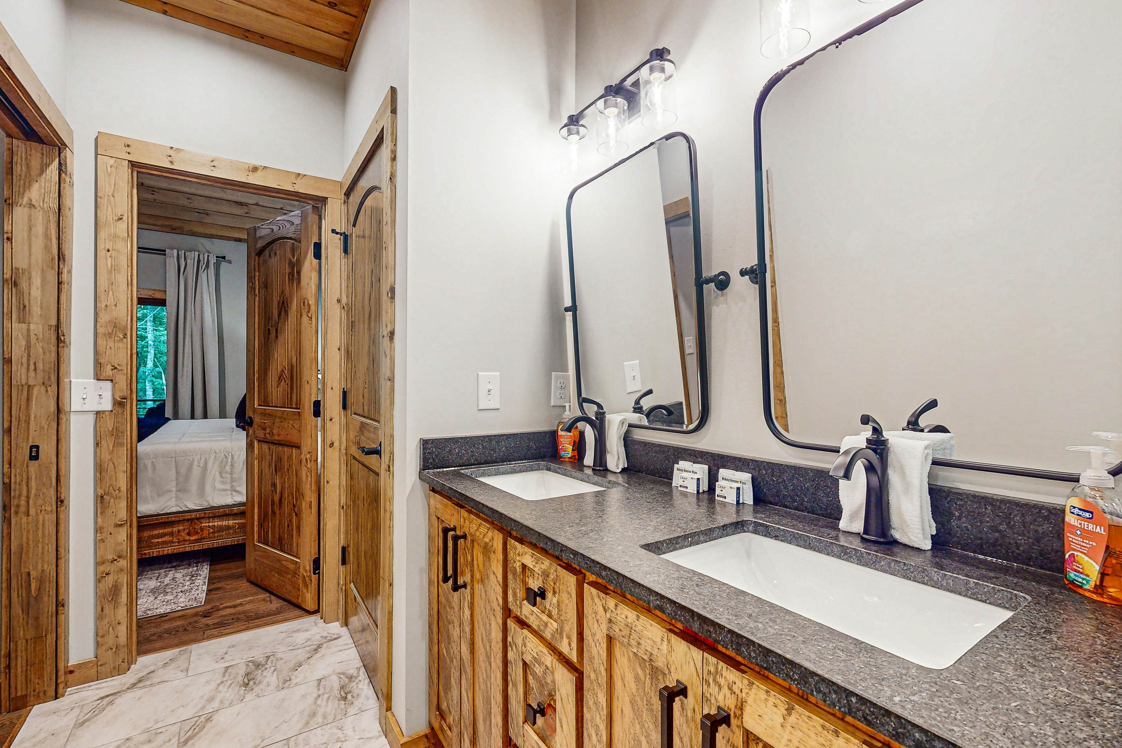 Rustic Elegance of Ellijay