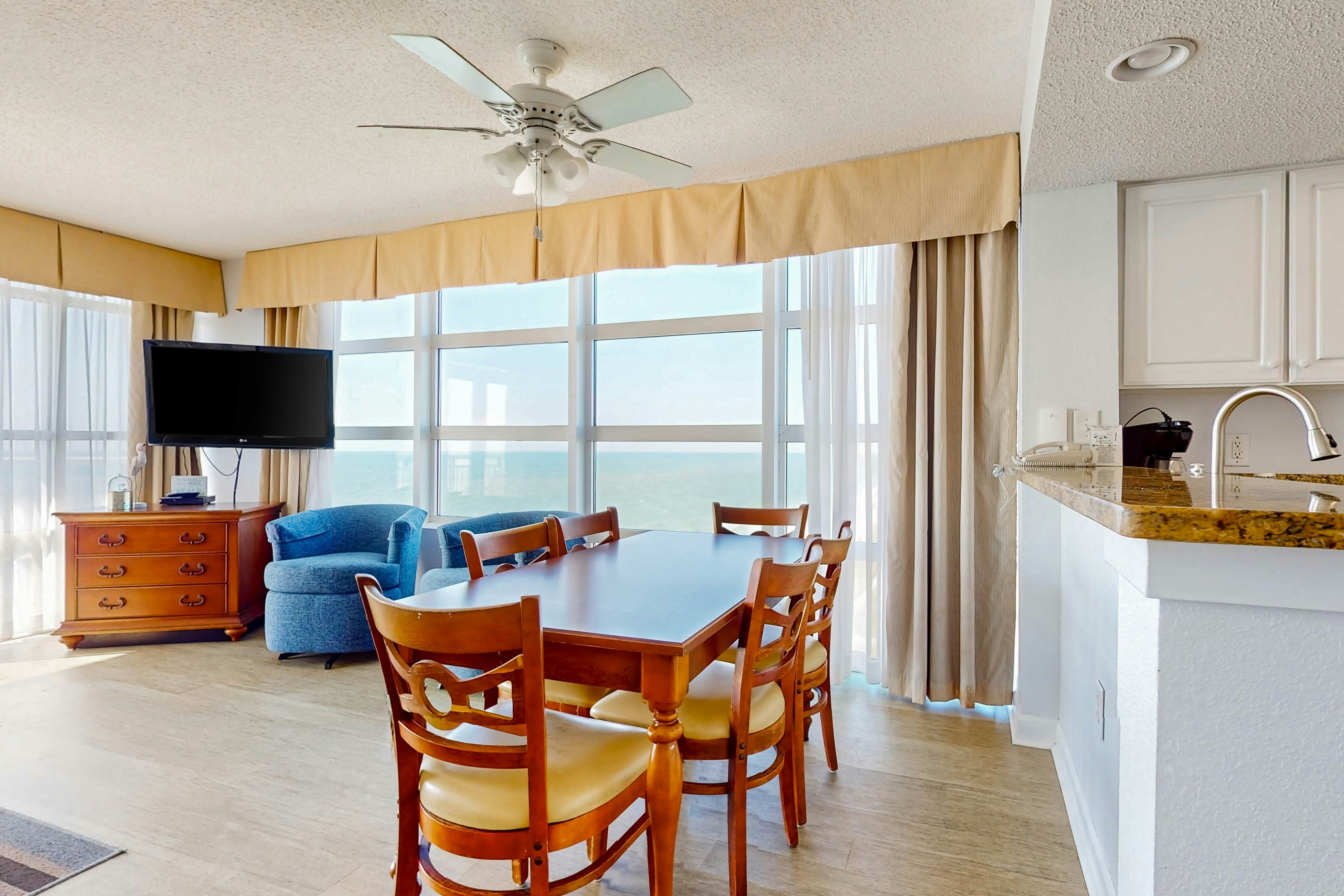 Carolinian Beach Resort 1833