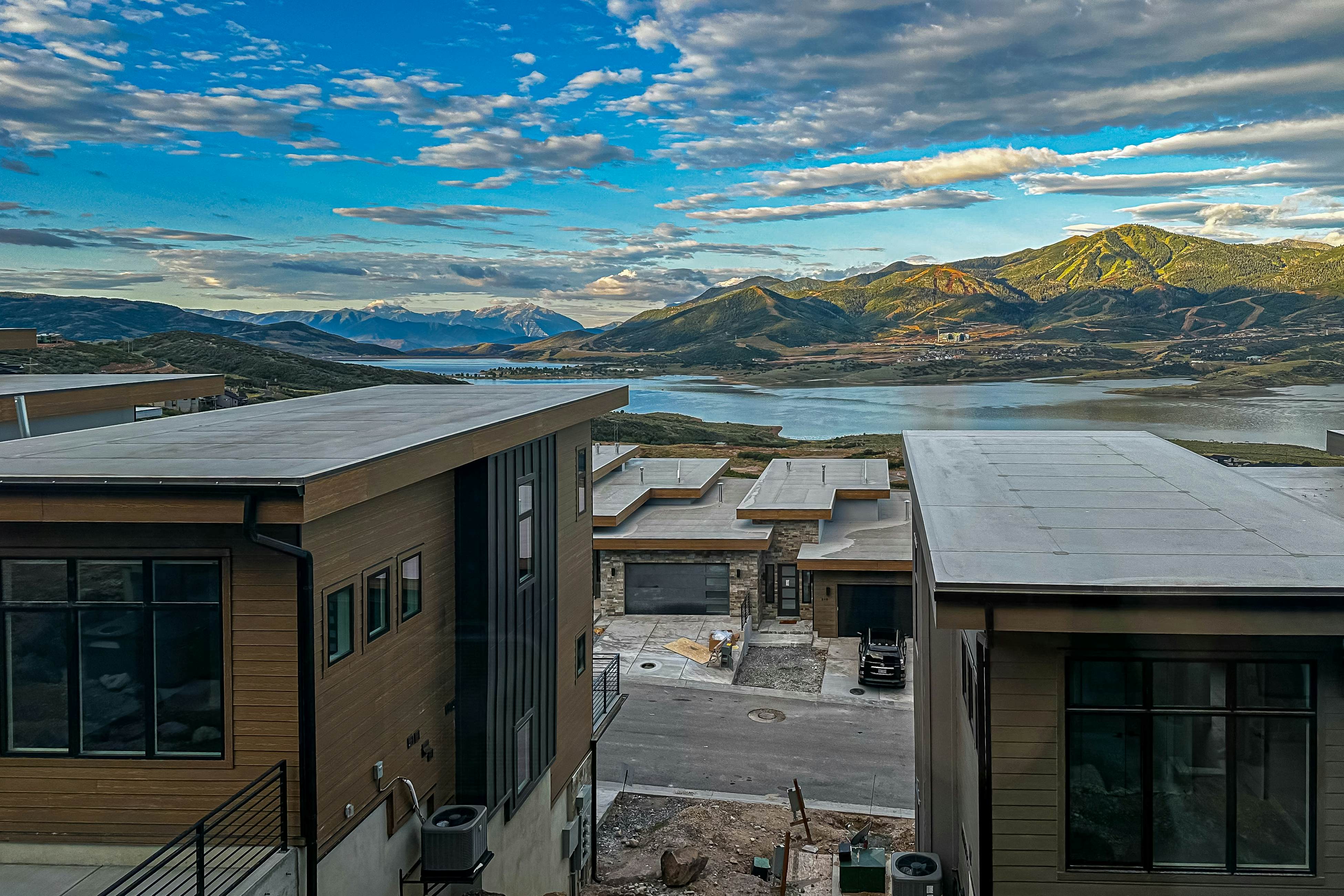 Luxury Hideout Overlook