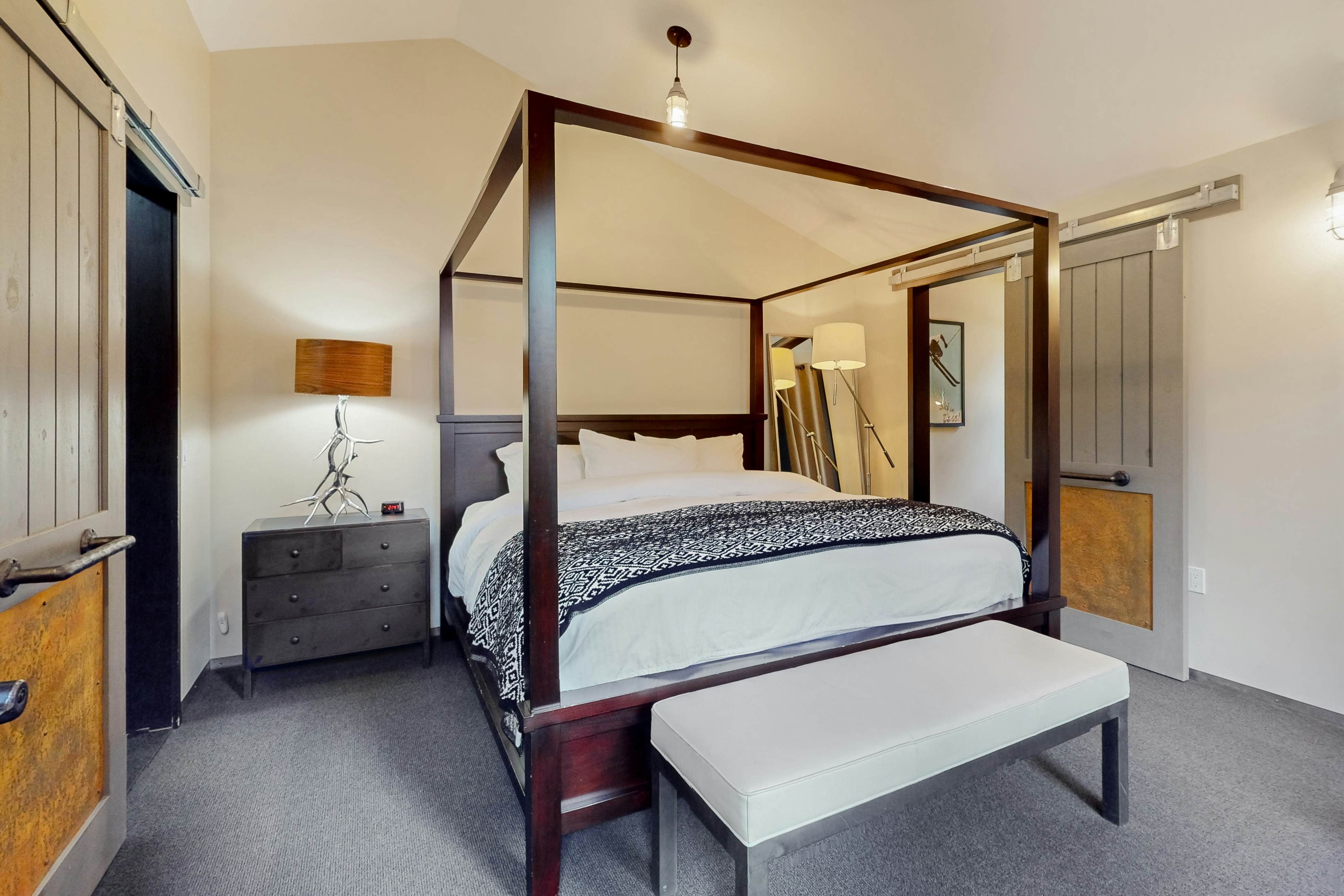 Kachina Peak View Retreat