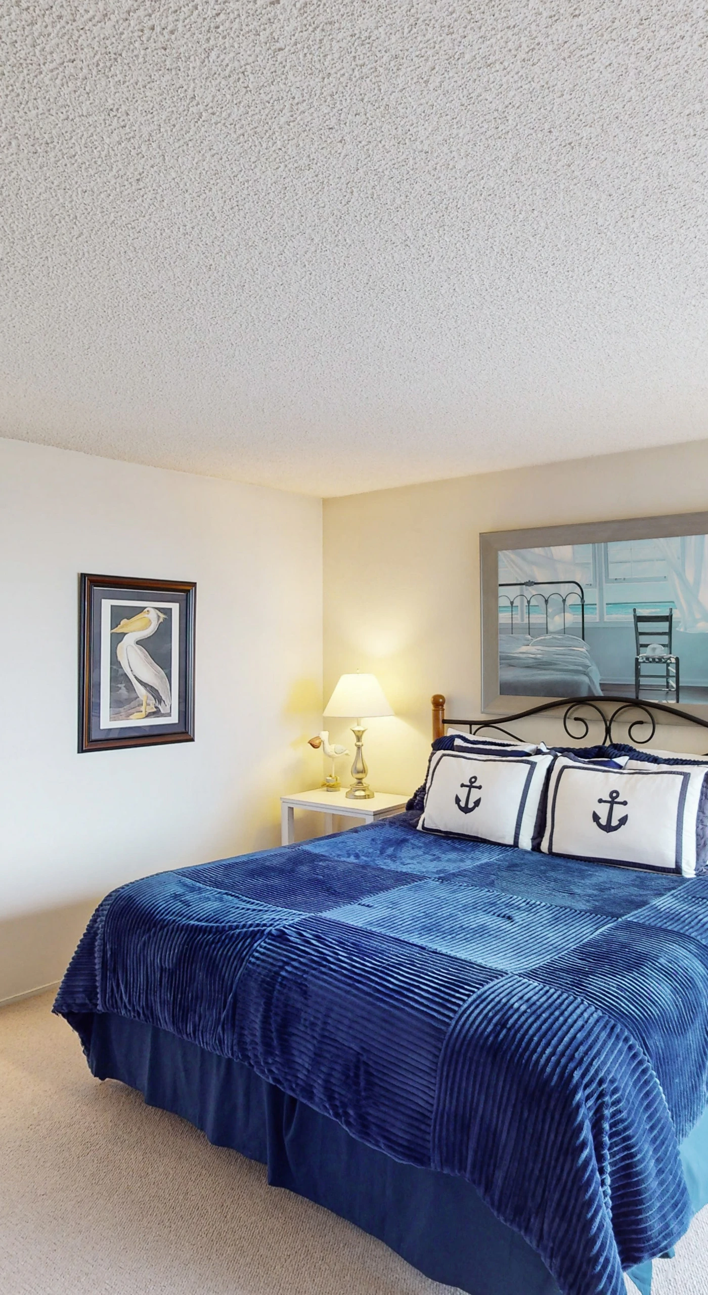 Drift off in your nautical-themed king suite where anchor-accented linens and an en-suite bath make your Bodega Bay mornings effortless