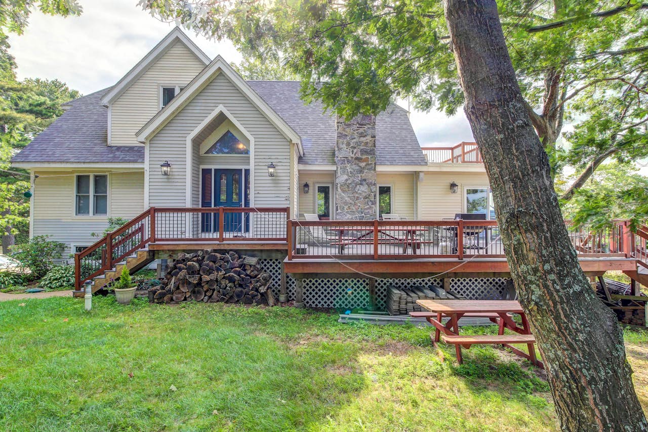 Broadlake 4 BD Vacation Rental in Colchester, VT Vacasa