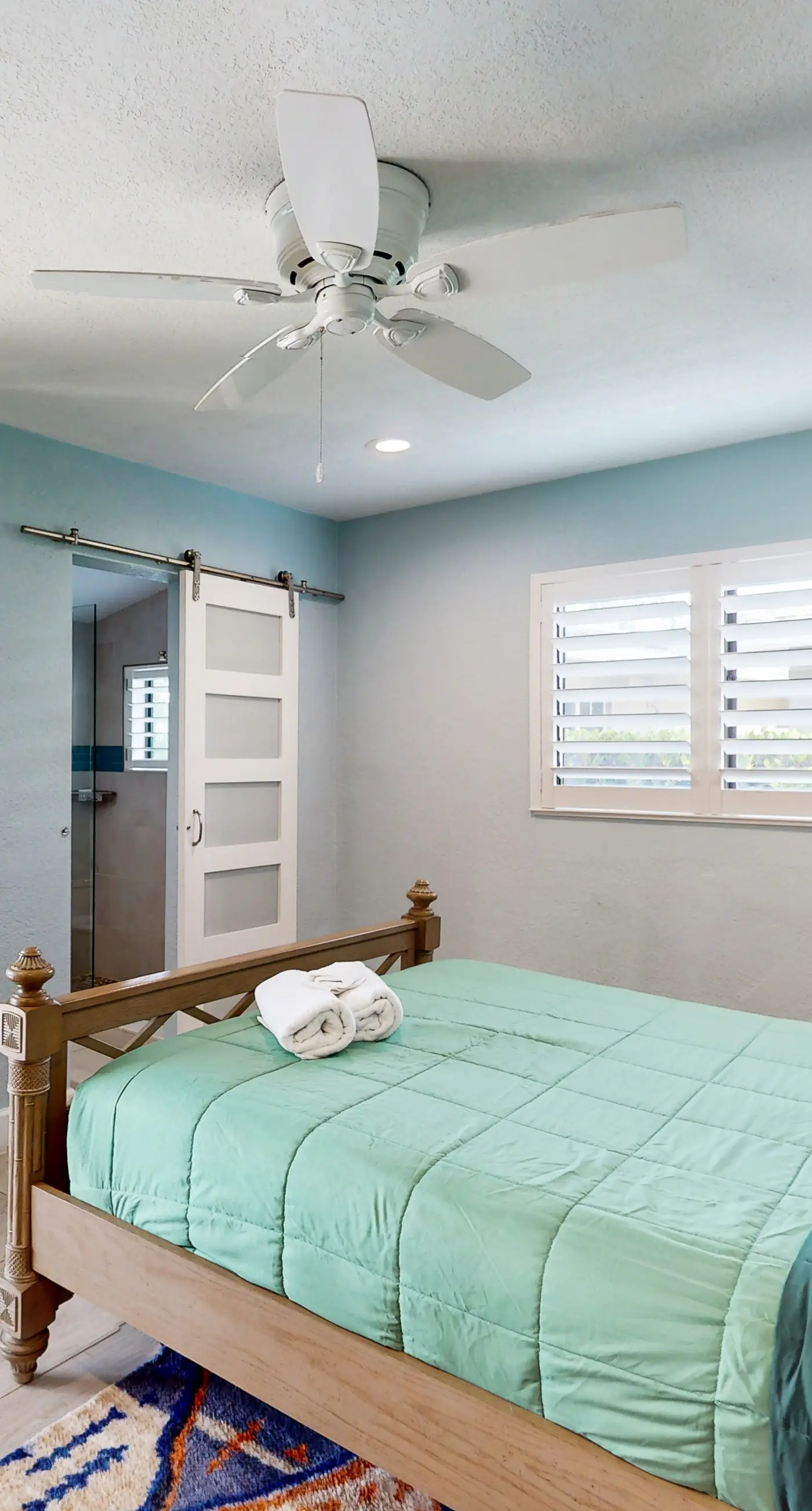 Middle River Lookout