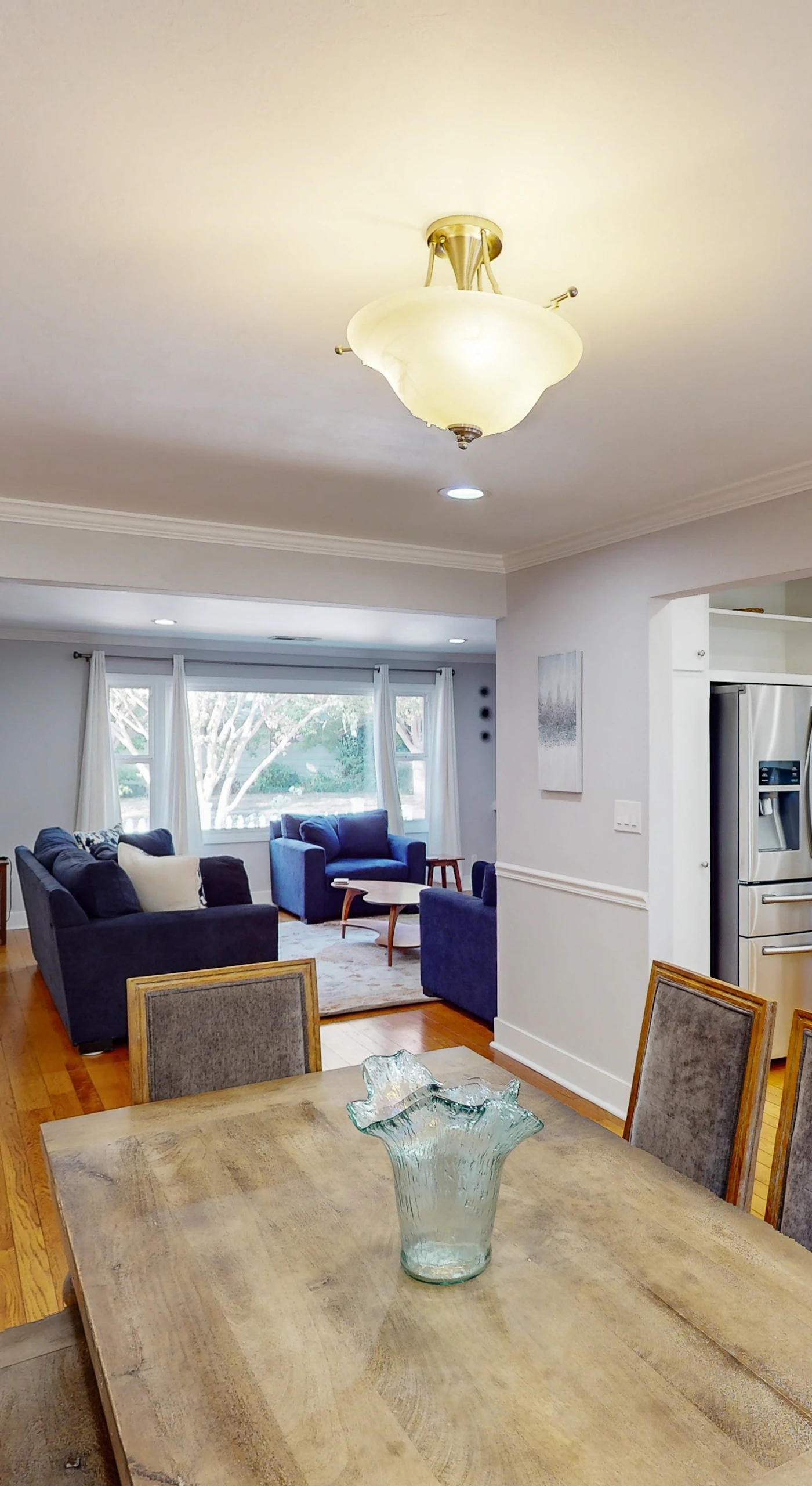 From dining table to living room, the open layout keeps everyone connected — perfect for swapping Sonoma tasting notes while dinner simmers on the stove