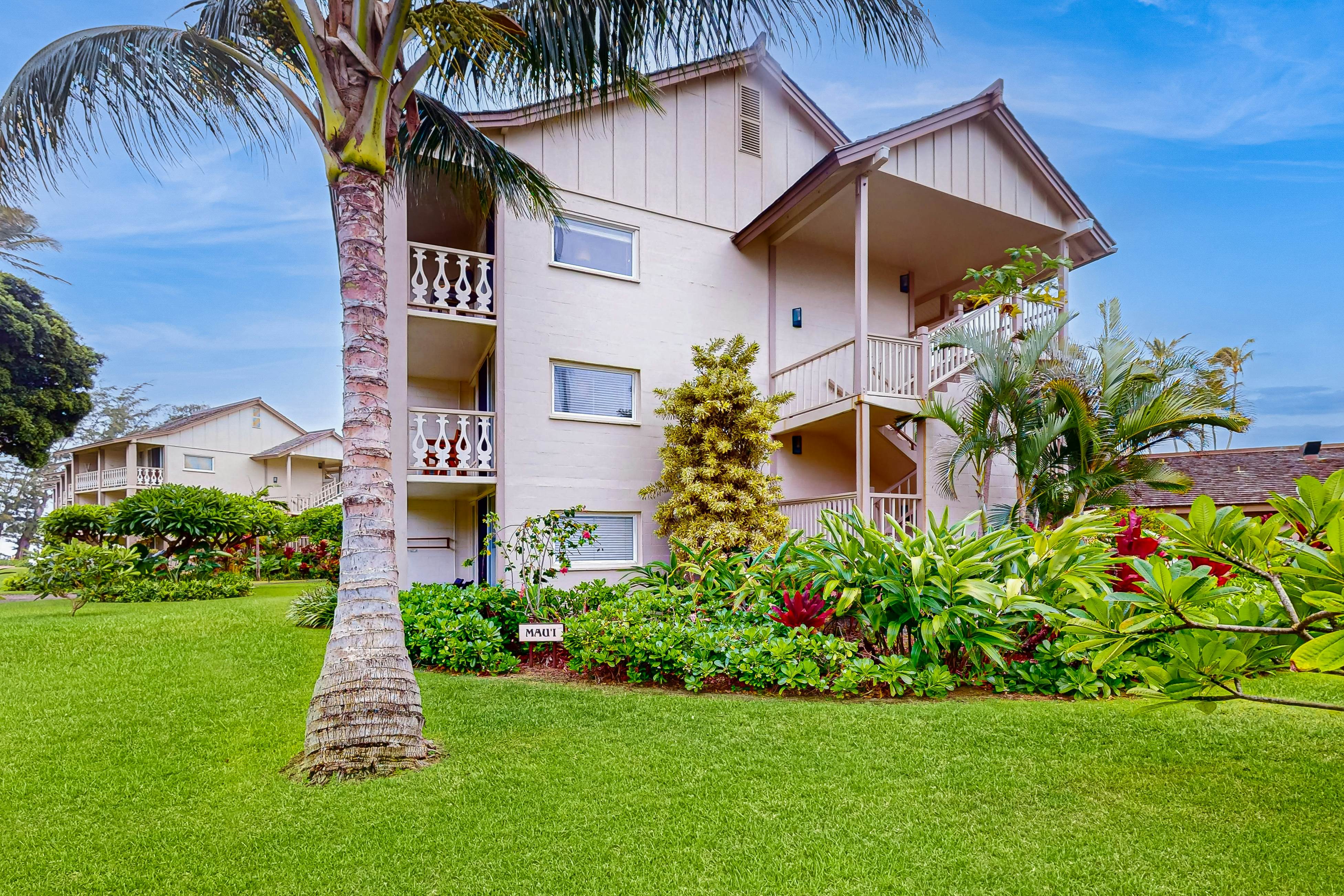 Islander on the Beach 170