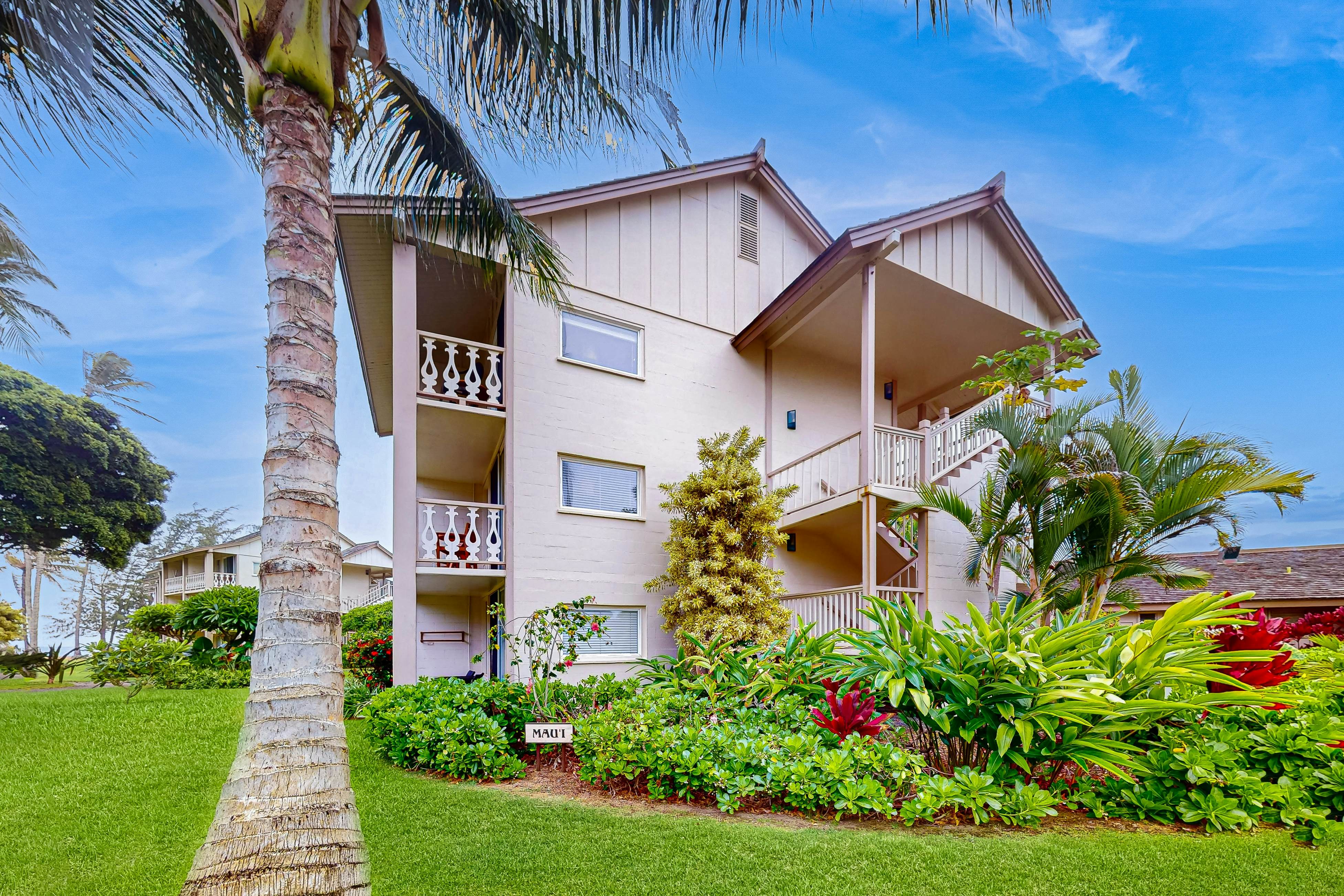 Islander on the Beach 170