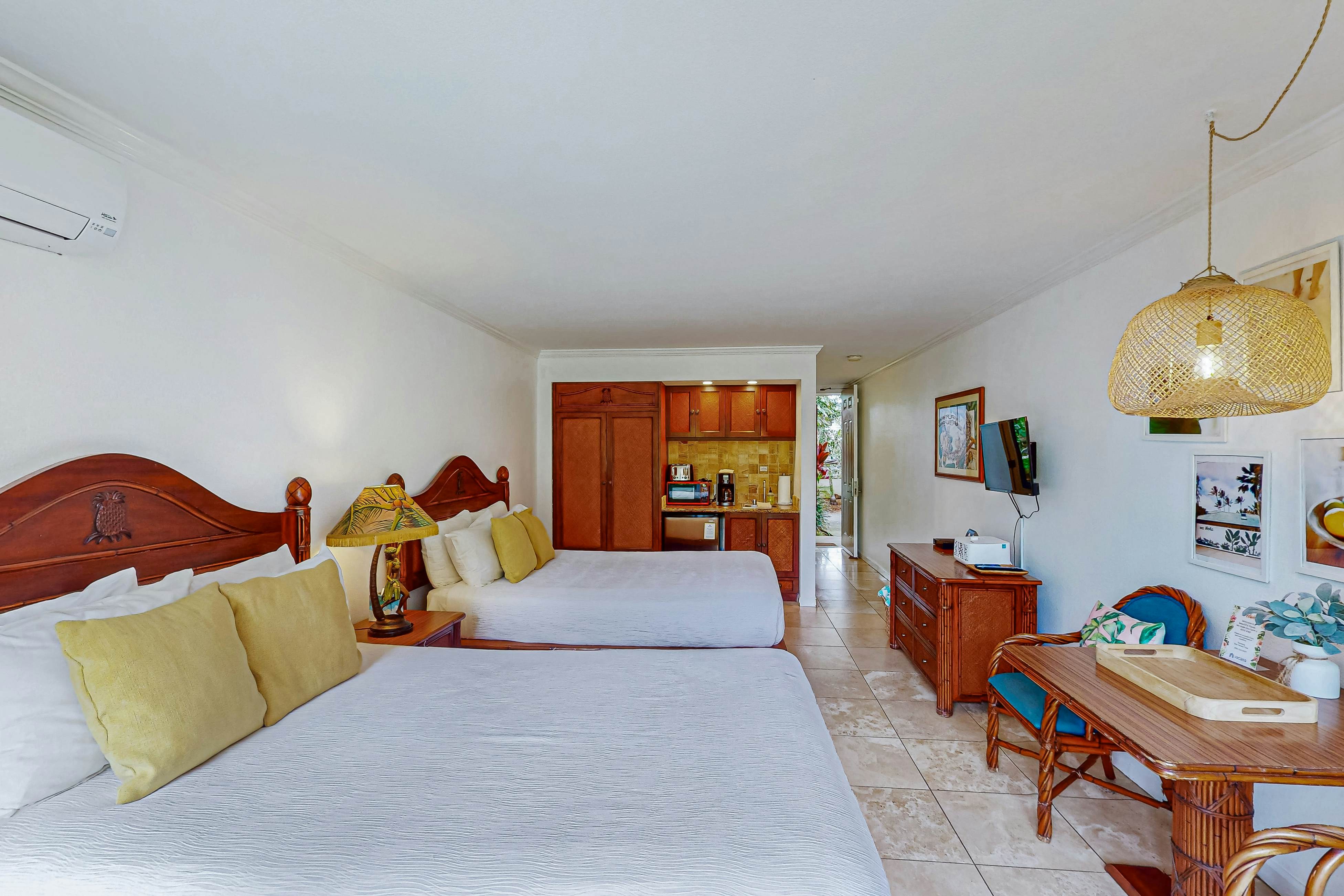 Islander on the Beach 171