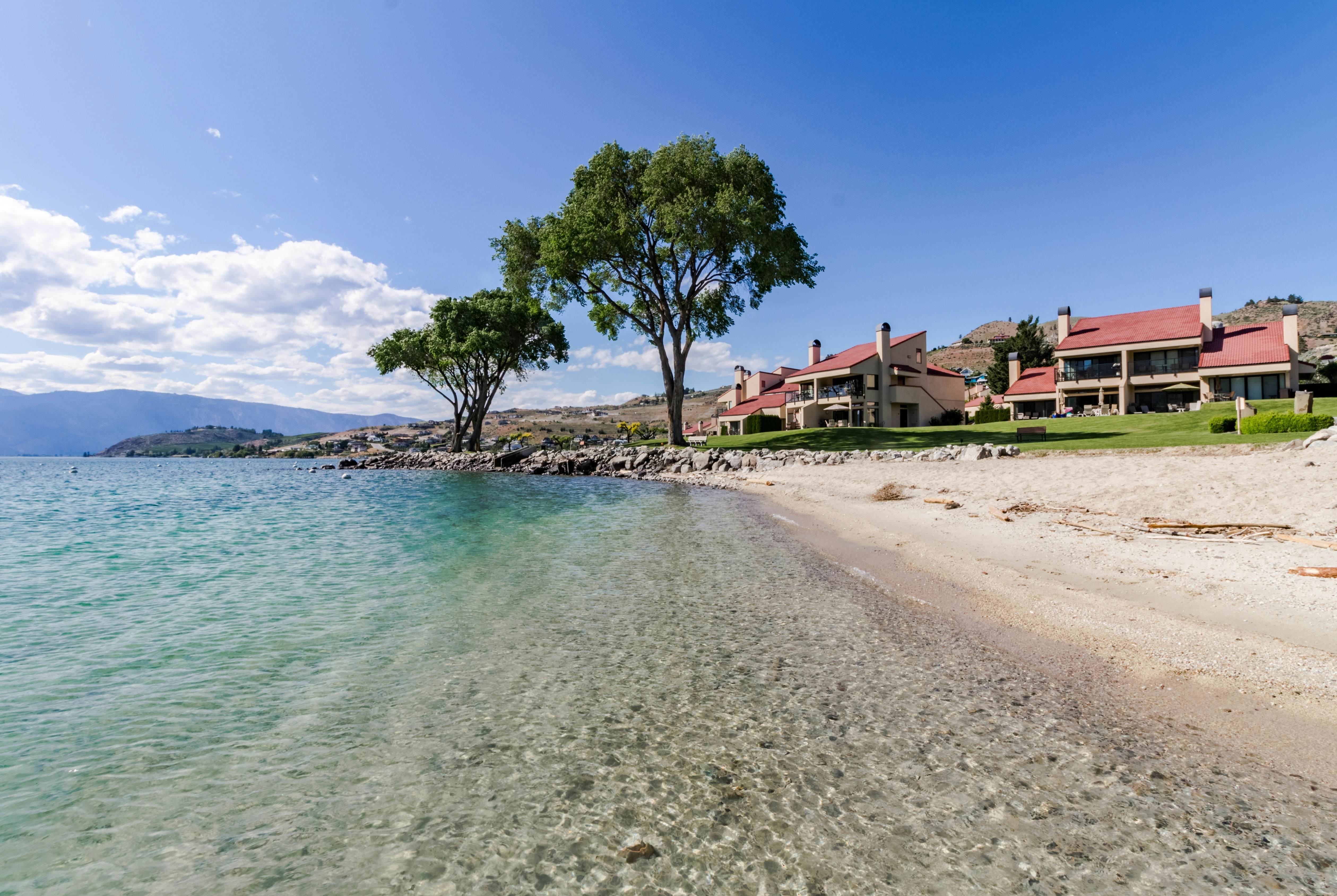 Lake Chelan Shores - Lakeside Luxury 19-5