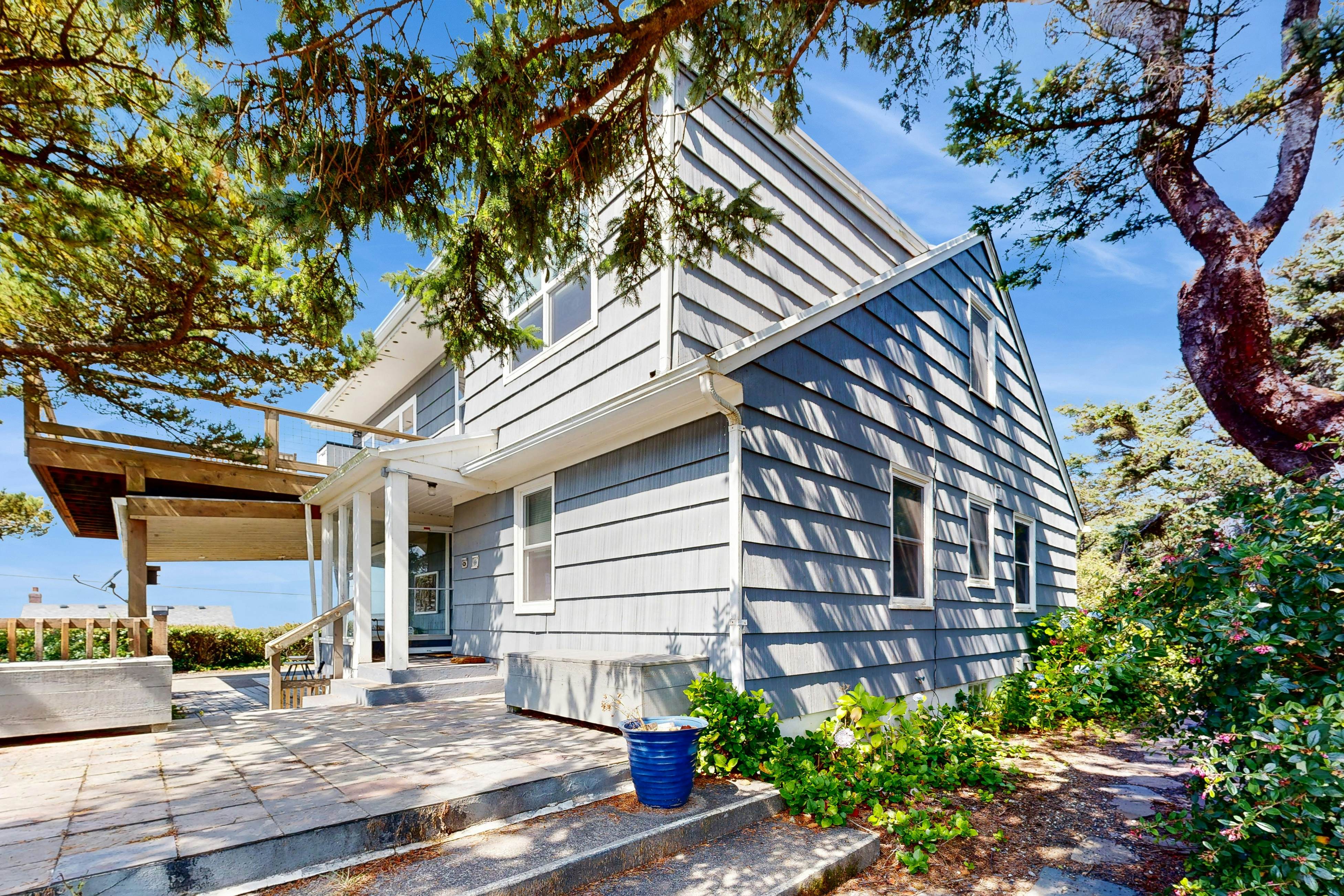 Hallie House - MCA 314